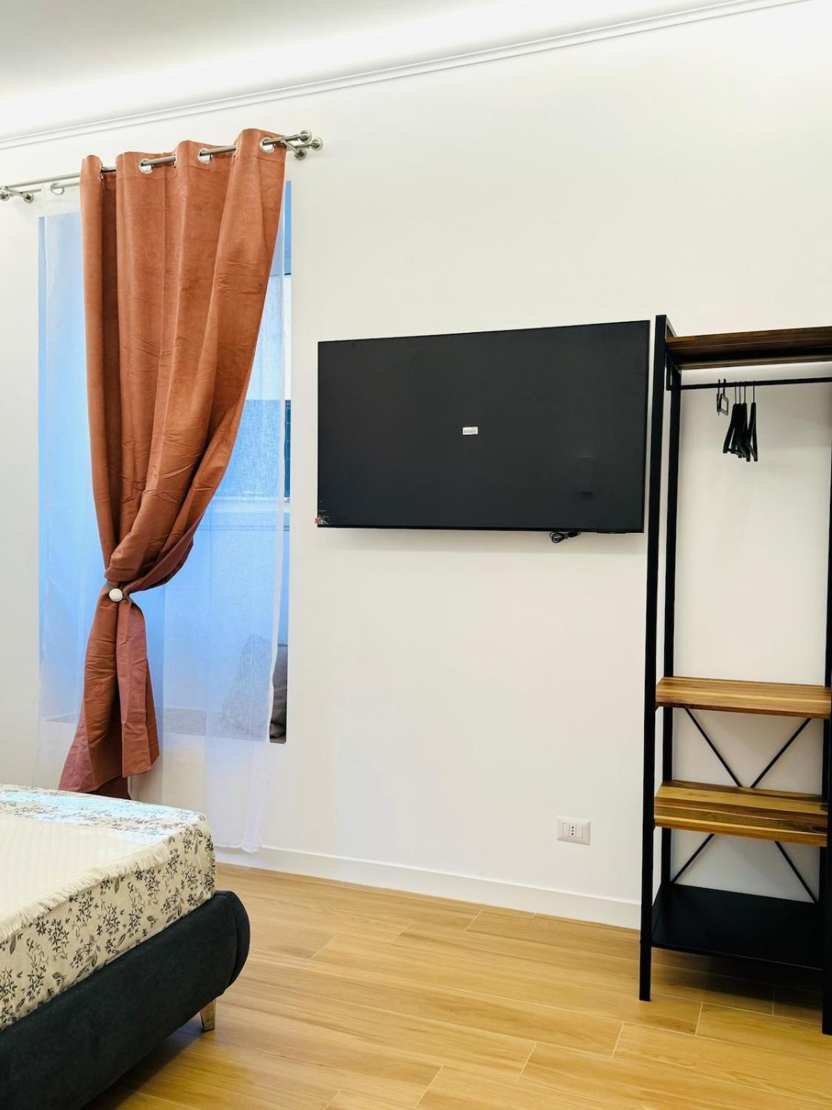 Friendly San Saba Apartment Rome