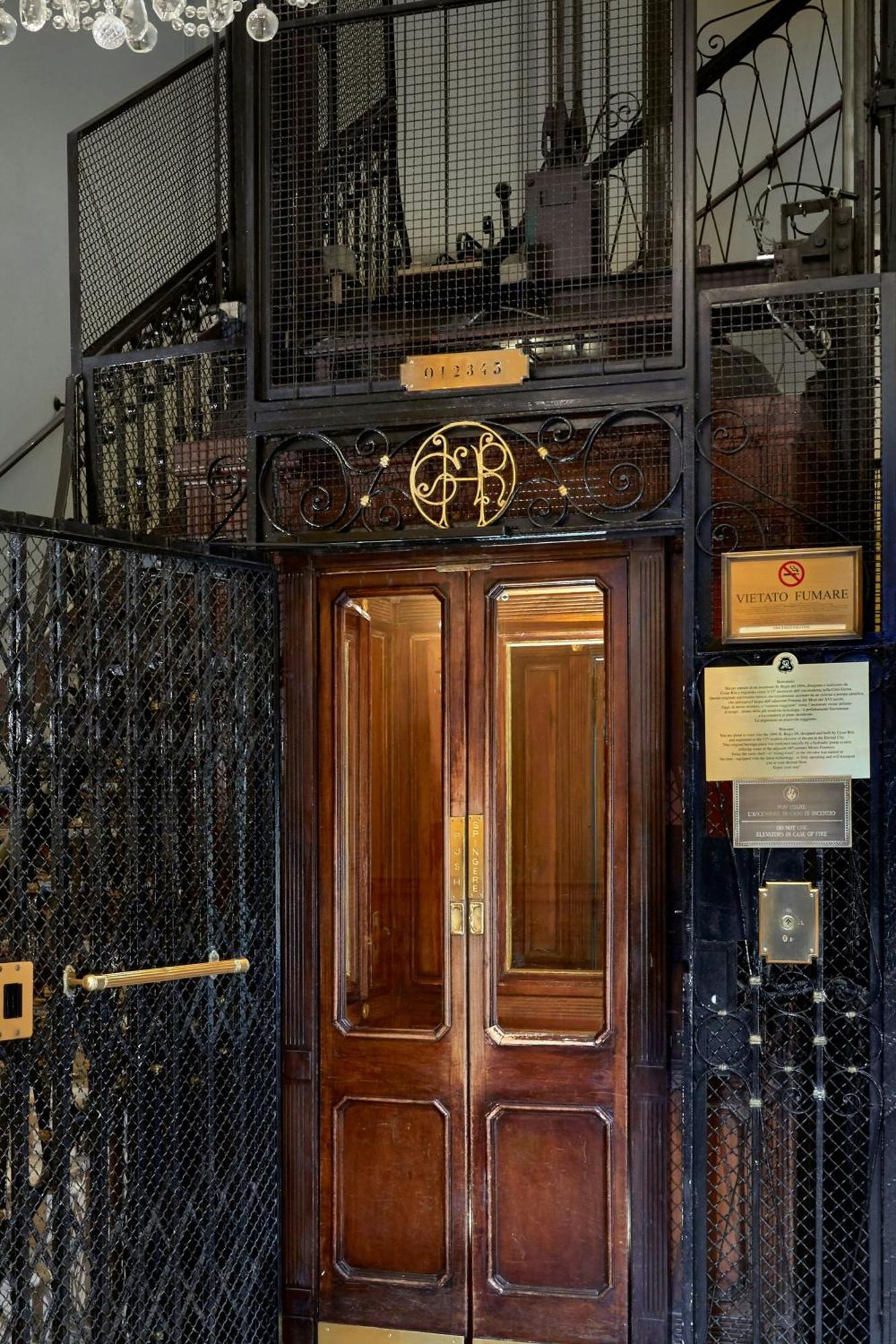 The St. Regis Hotel 5*