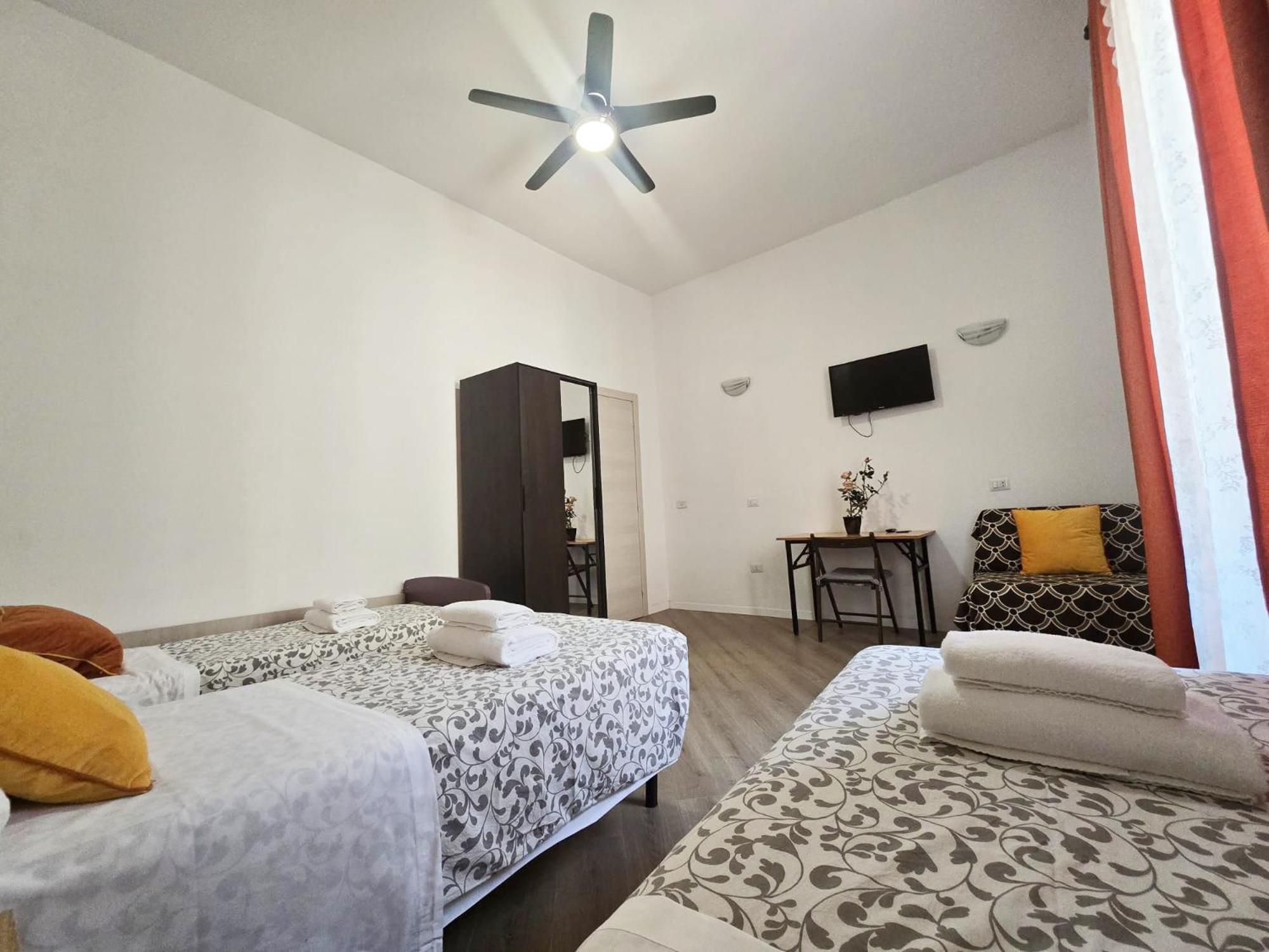 Myomax Guest house *