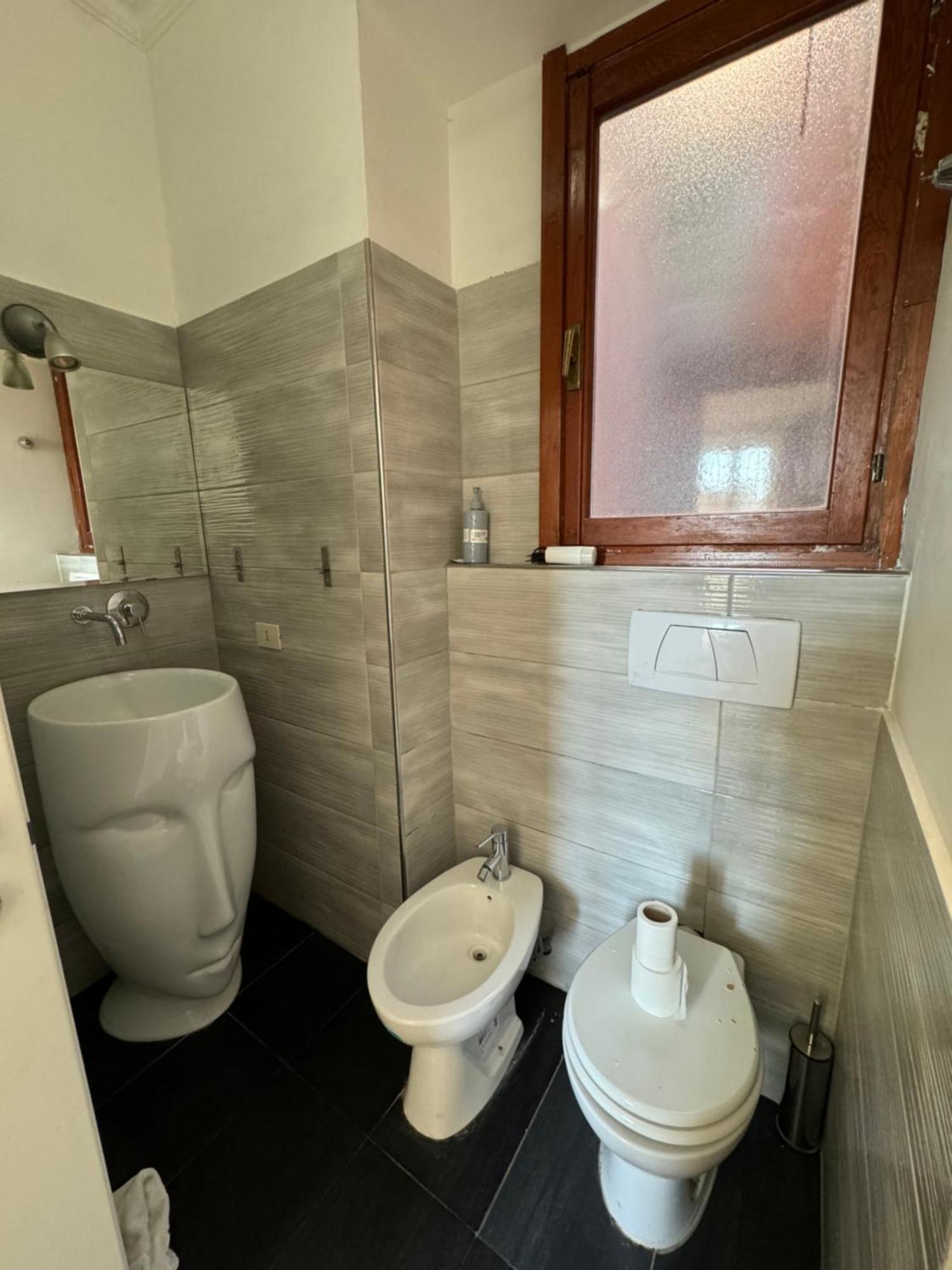 A Fontana Apartment *