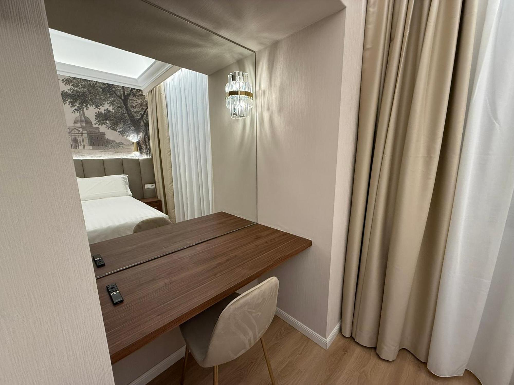 Hotel Lumi *
