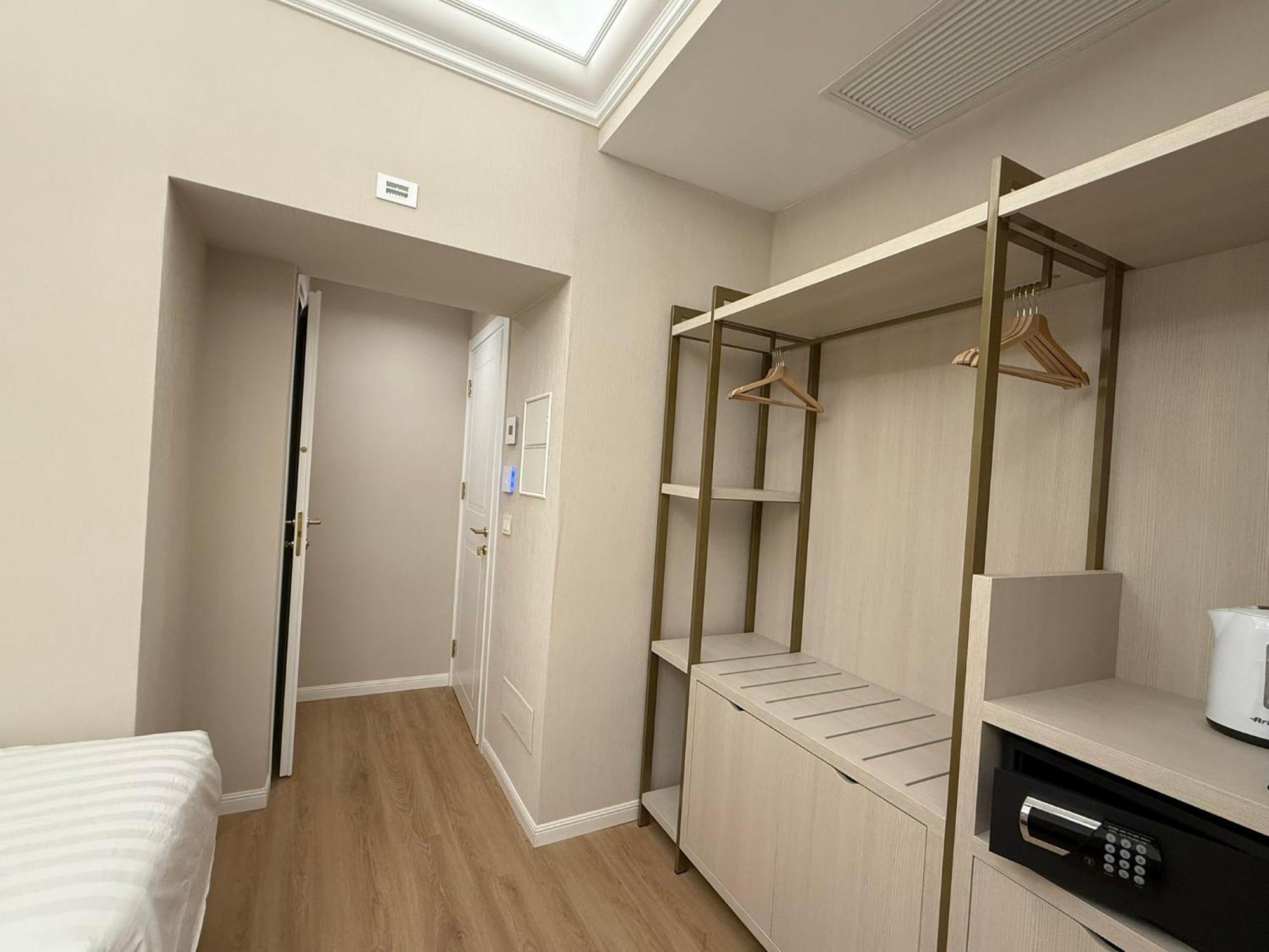 Lumi Hotel Rome