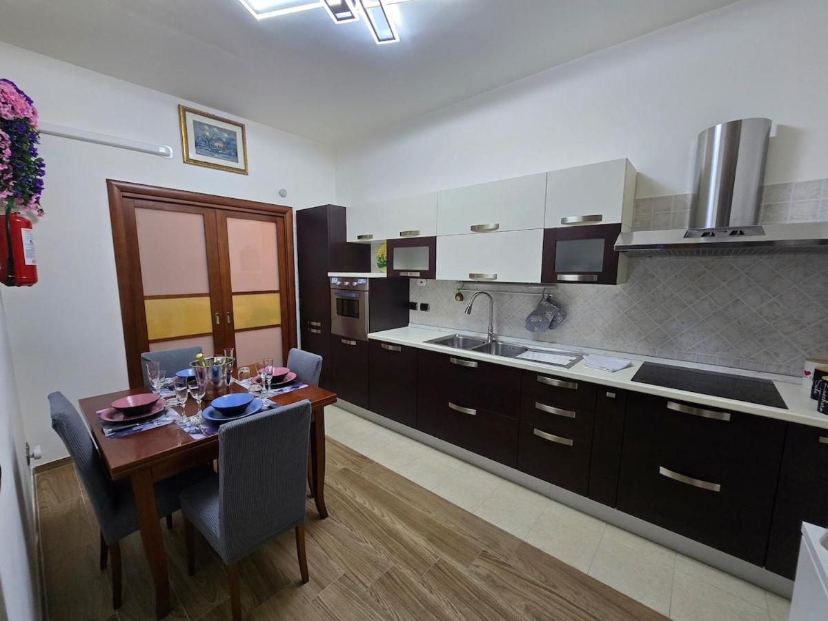 Apartment Roots Of Rome