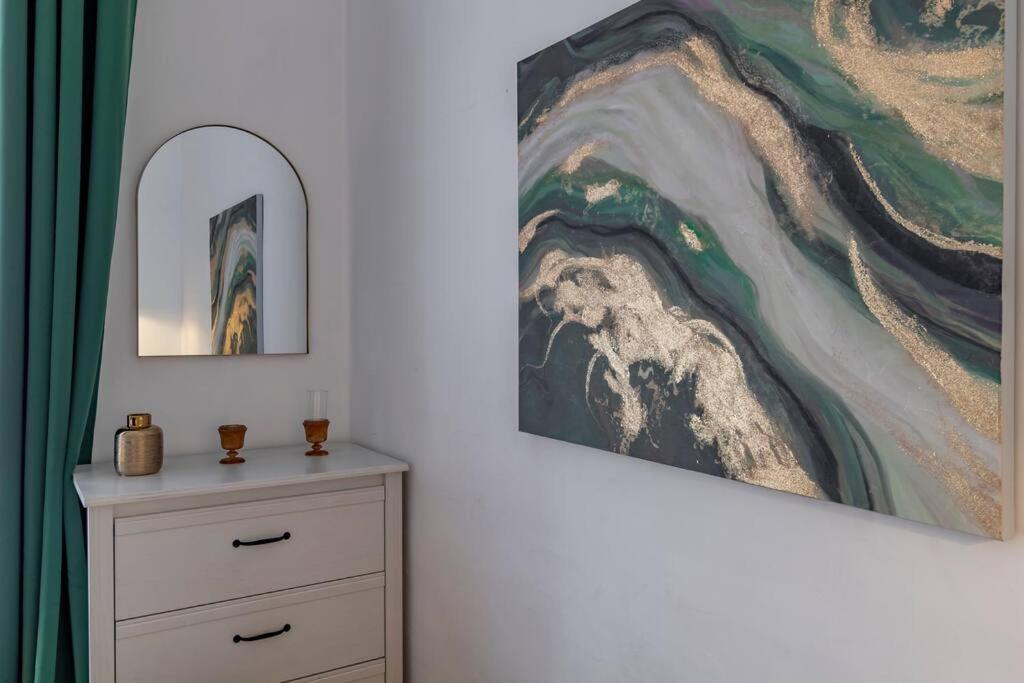 2 Minutes From The Colosseum - Luxury * Rome
