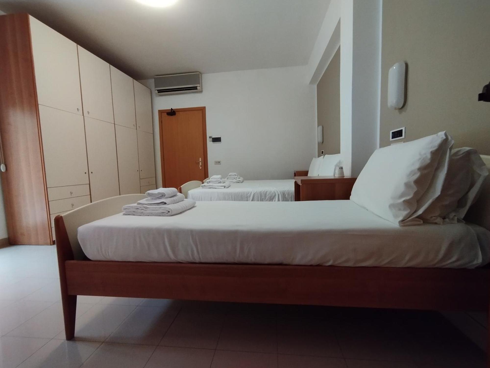 Hostel Ah Rome
