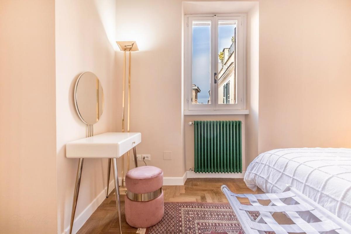 Design And Cozy In Trastevere Apartment Rome