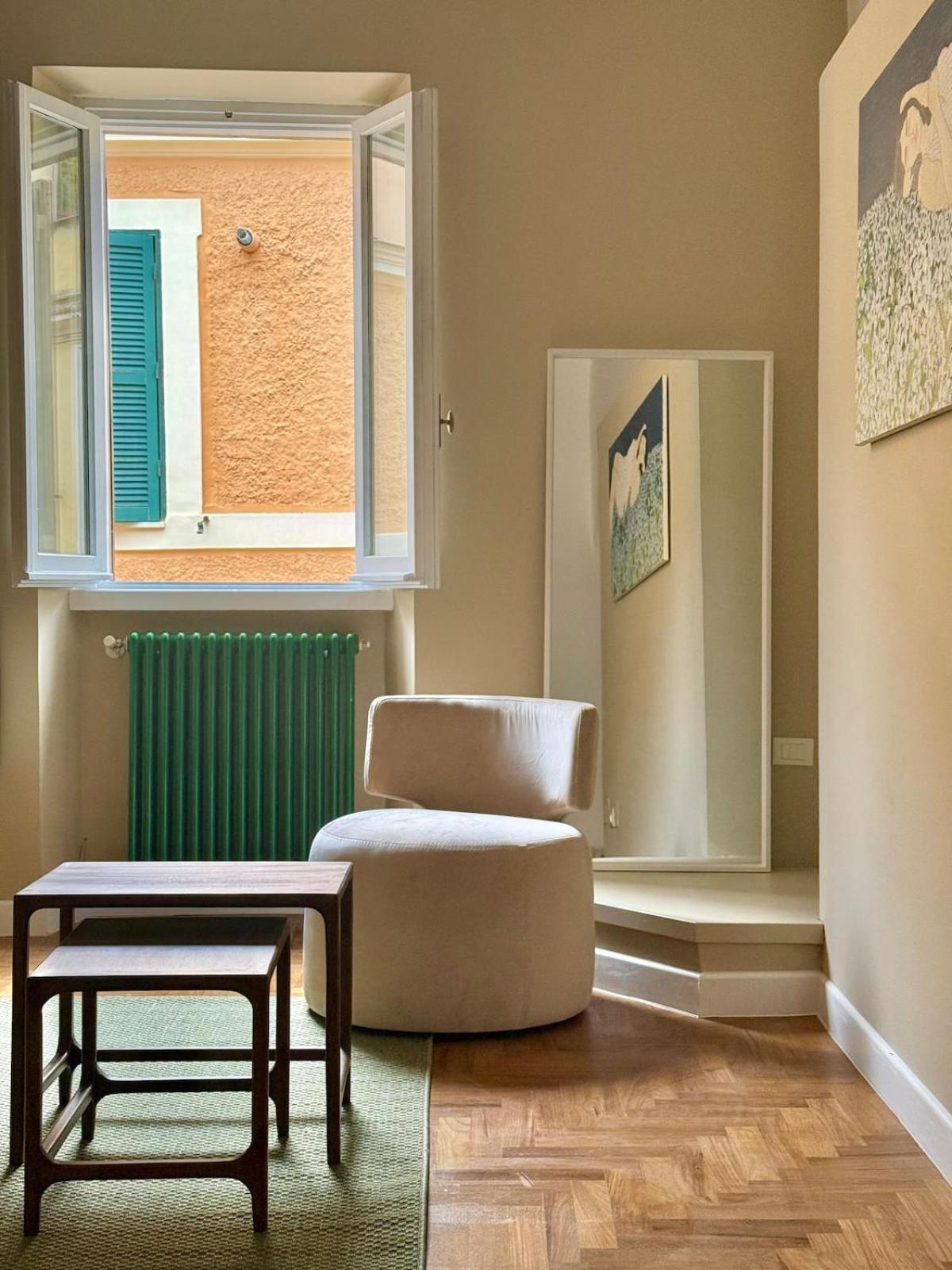 Apartment Design And Cozy In Trastevere