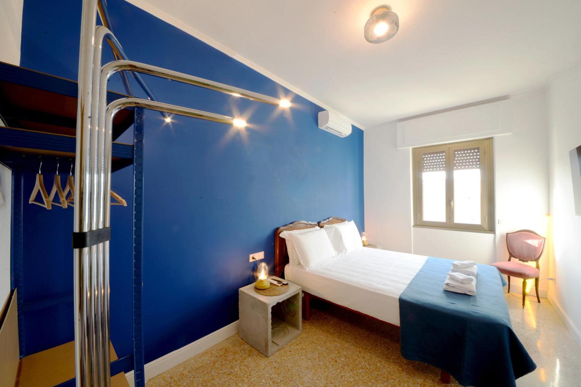 Led House