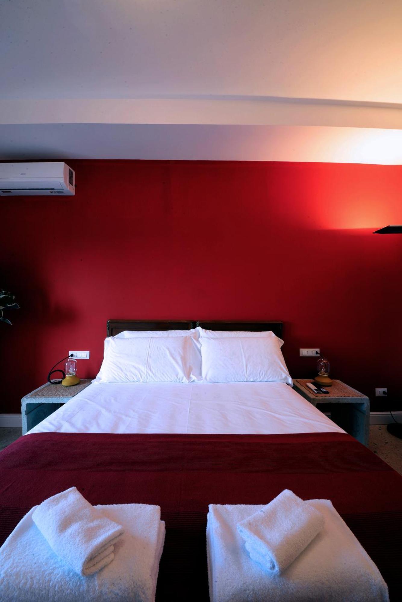 Led House * Rome