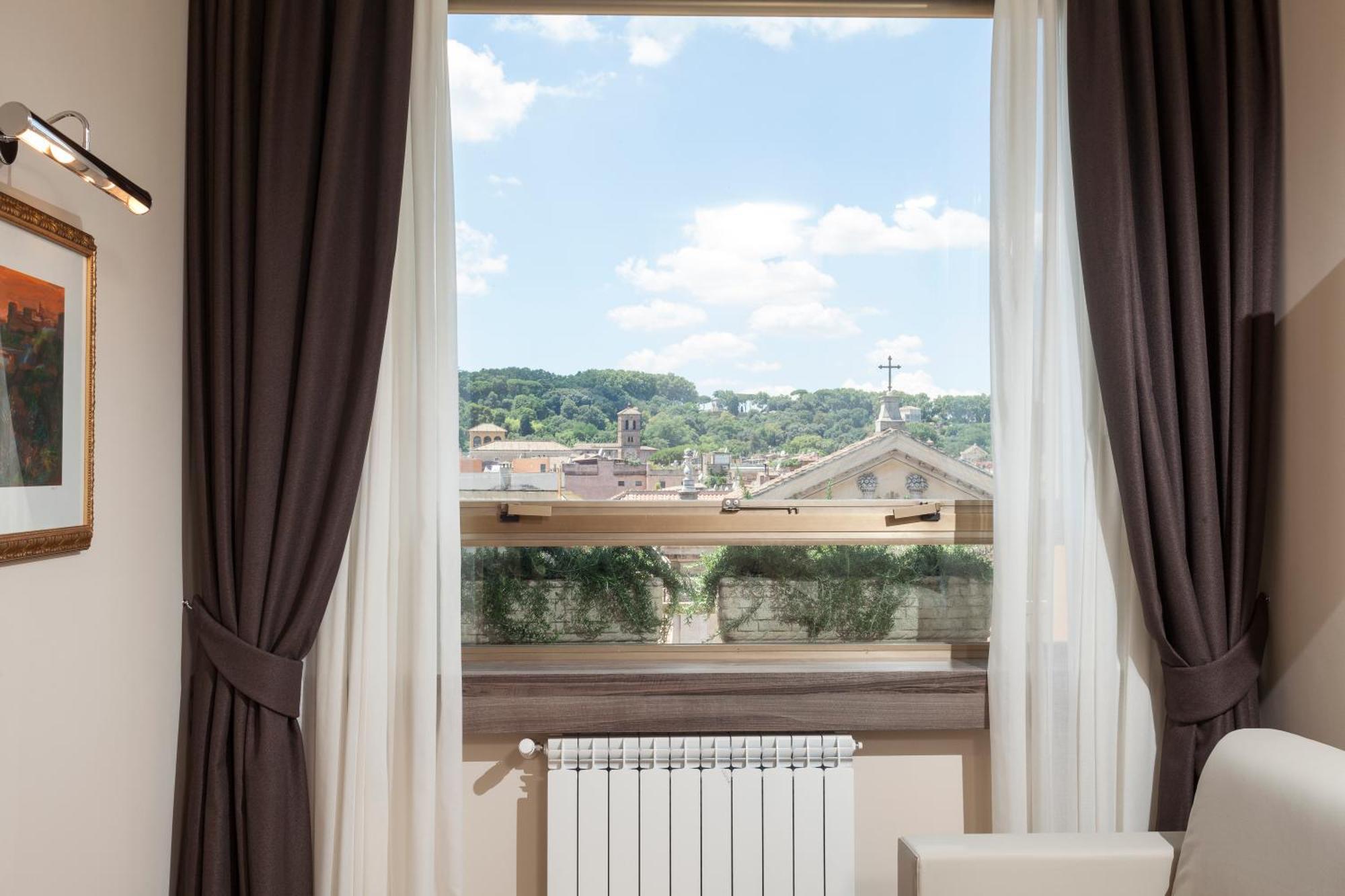 Window On 2* Roma