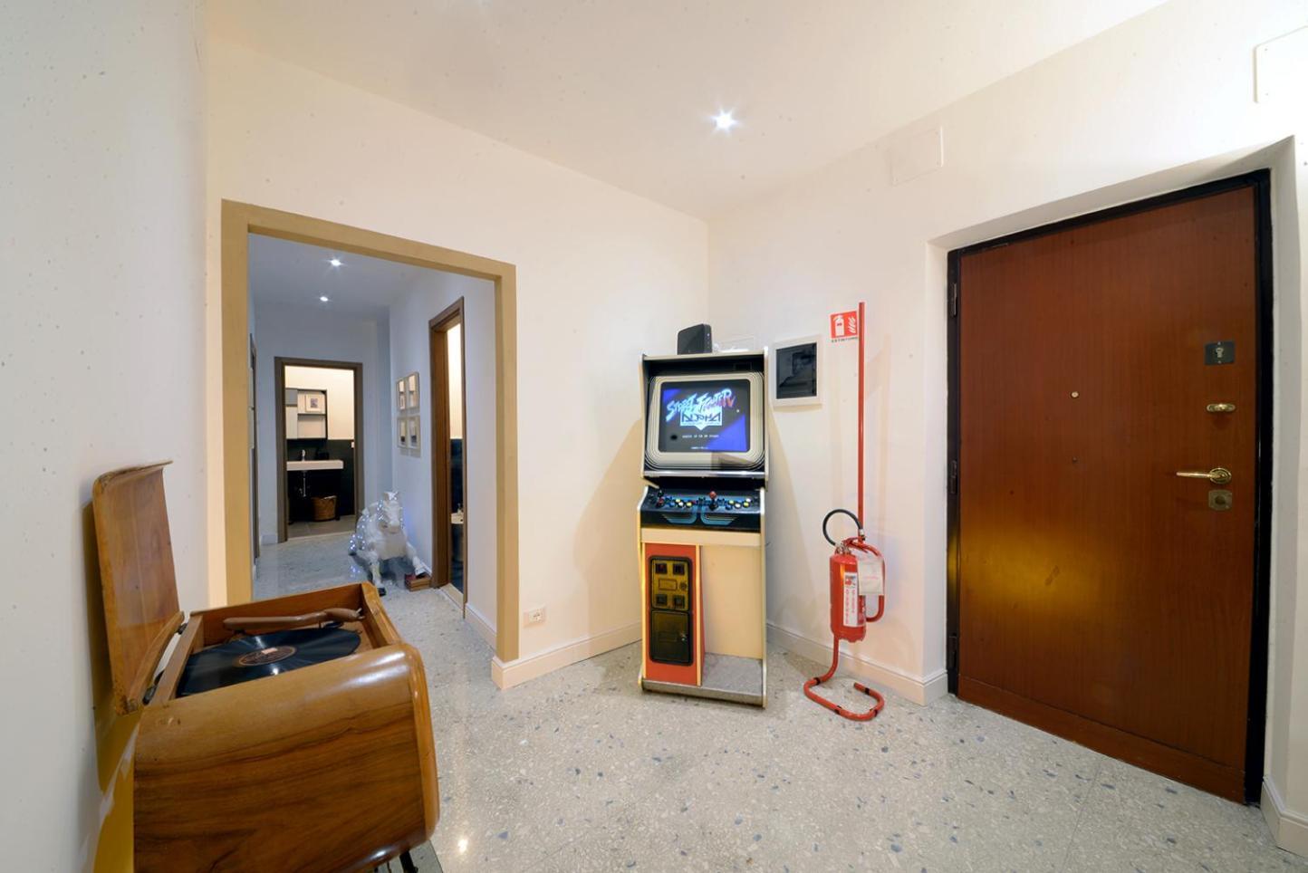 Led House Apartment