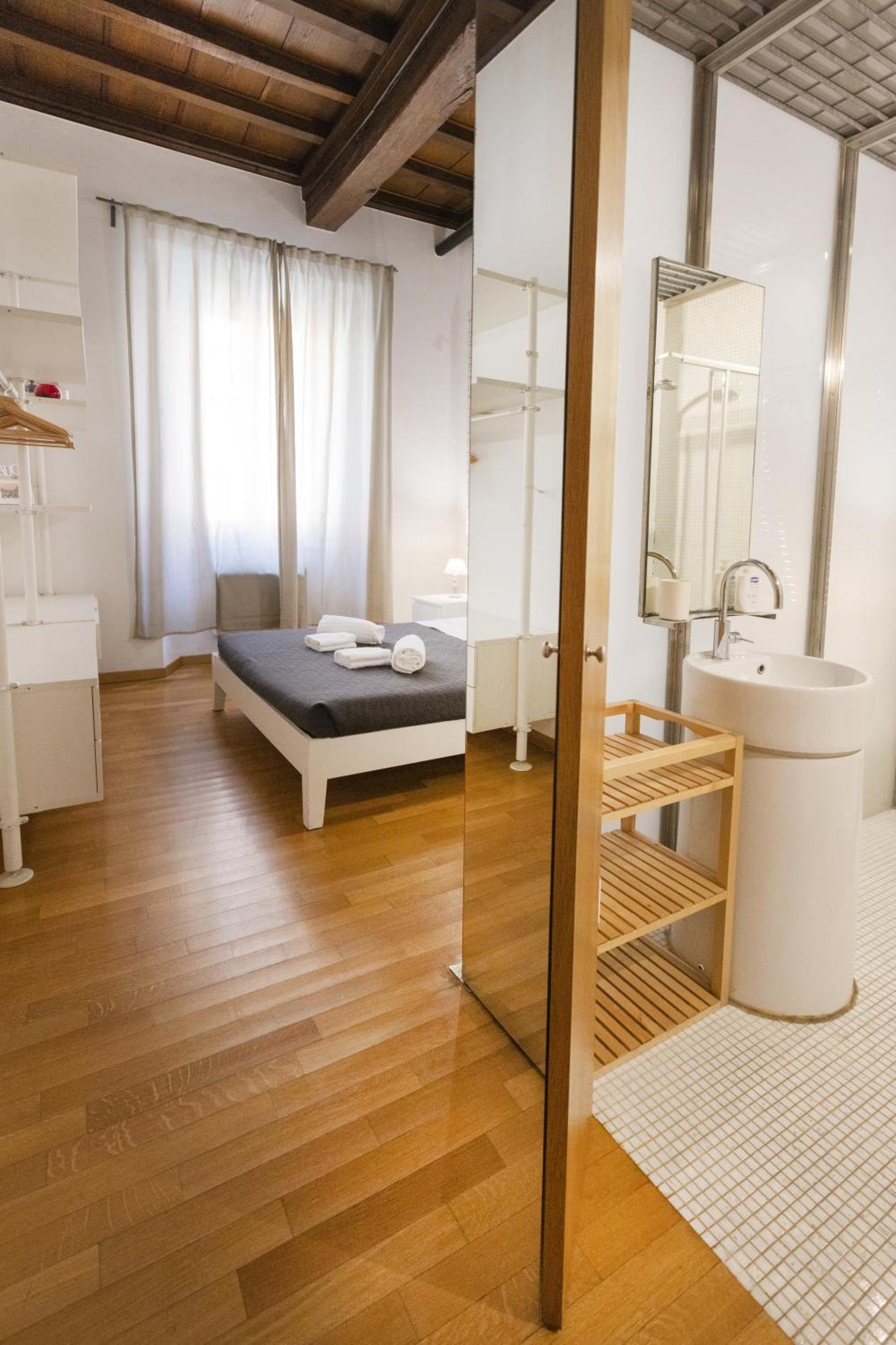 Apartment Barberini Close To Fontana Di Trevi
