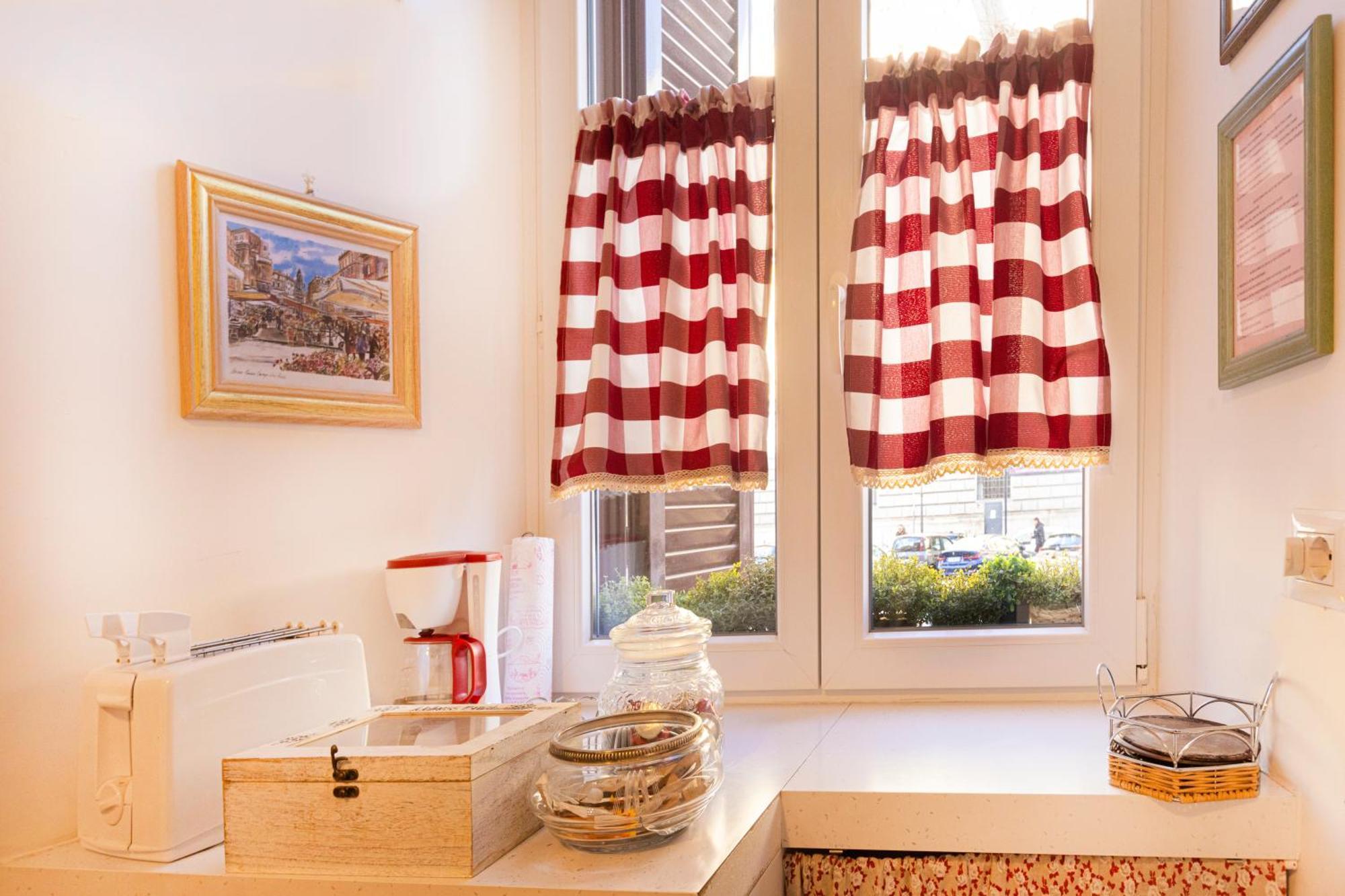 Apartment La Casa Di Vittorio Boutique Ottaviano San Pietro *
