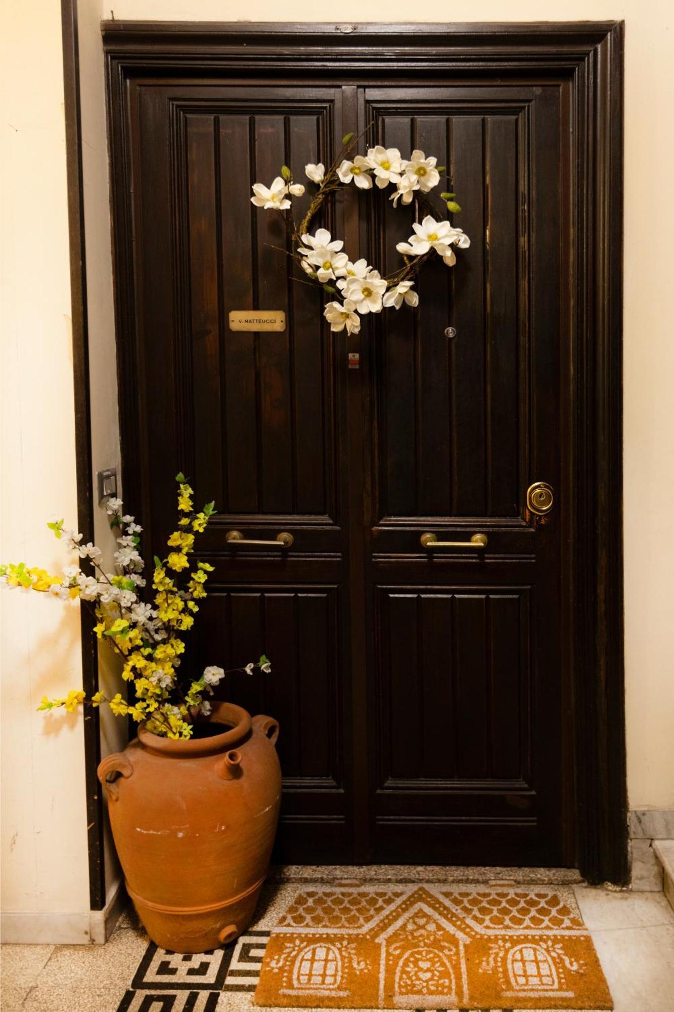 Apartment La Casa Di Vittorio Boutique Ottaviano San Pietro Rome
