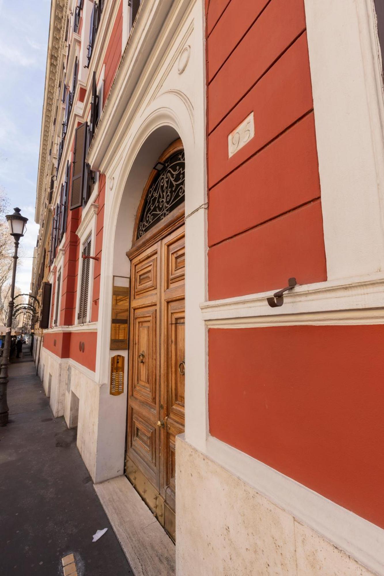 Apartment La Casa Di Vittorio Boutique Ottaviano San Pietro *