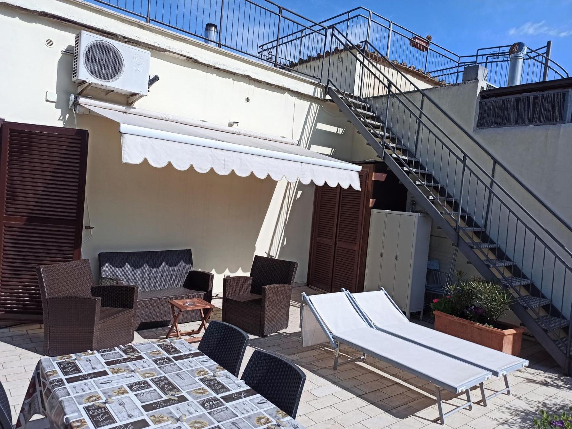 Living By Vatican With Panoramic Terraces In Rome