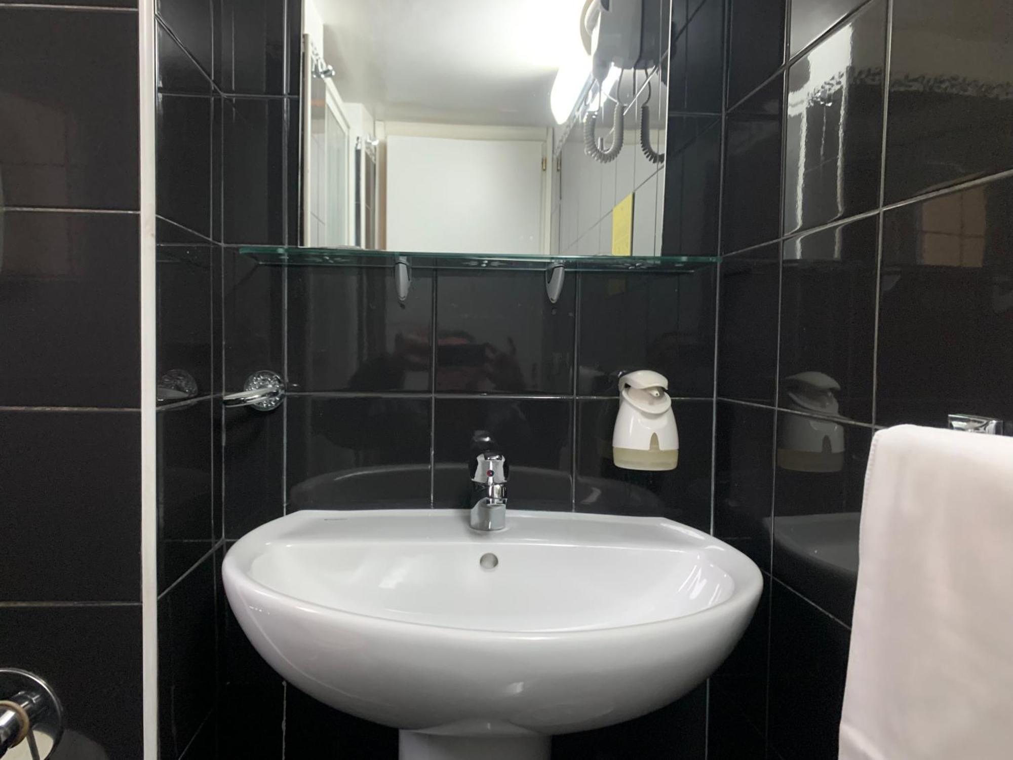 Residenza Cernaia Guest house Rome