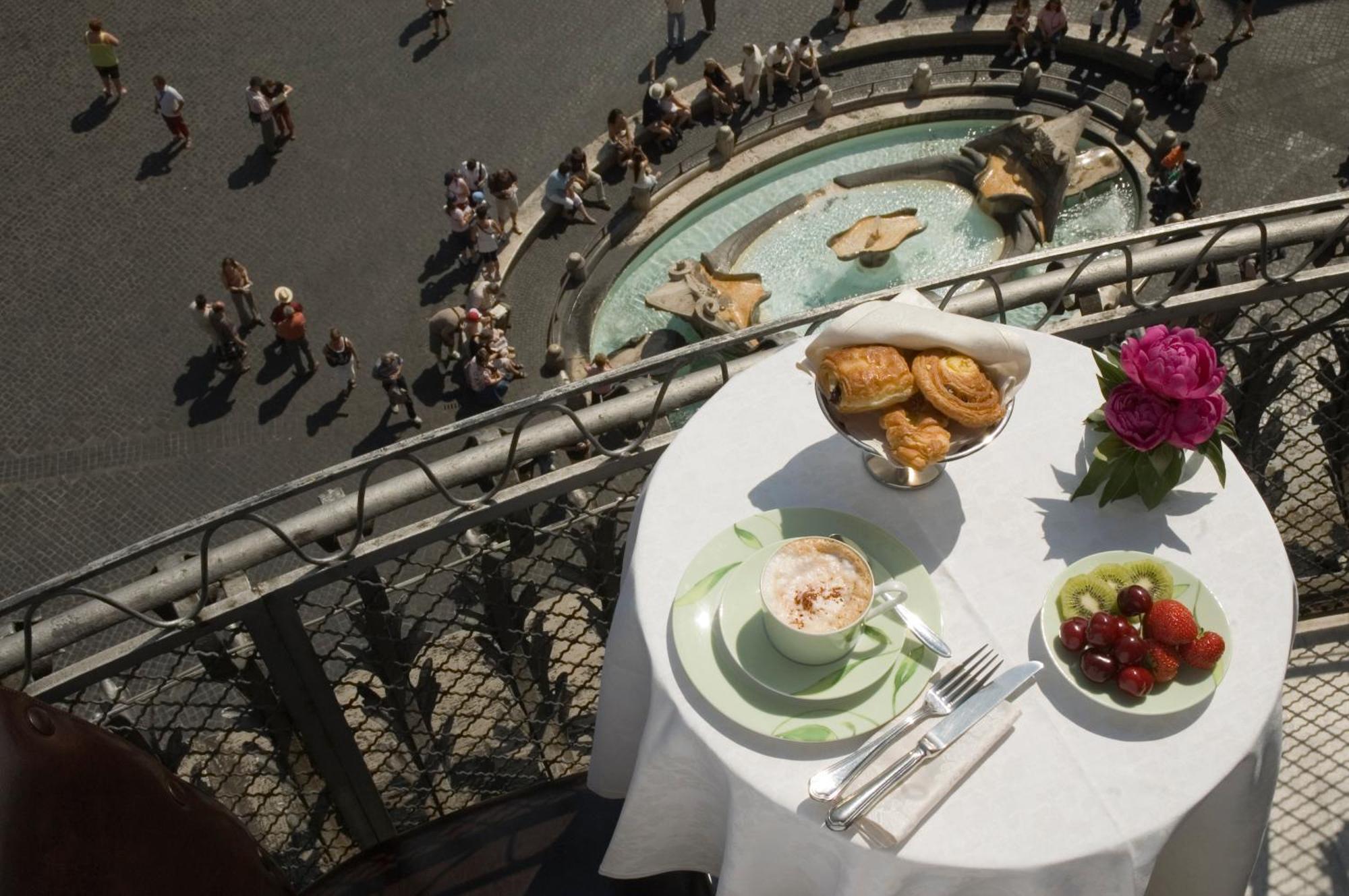 The At The Spanish Steps 5*