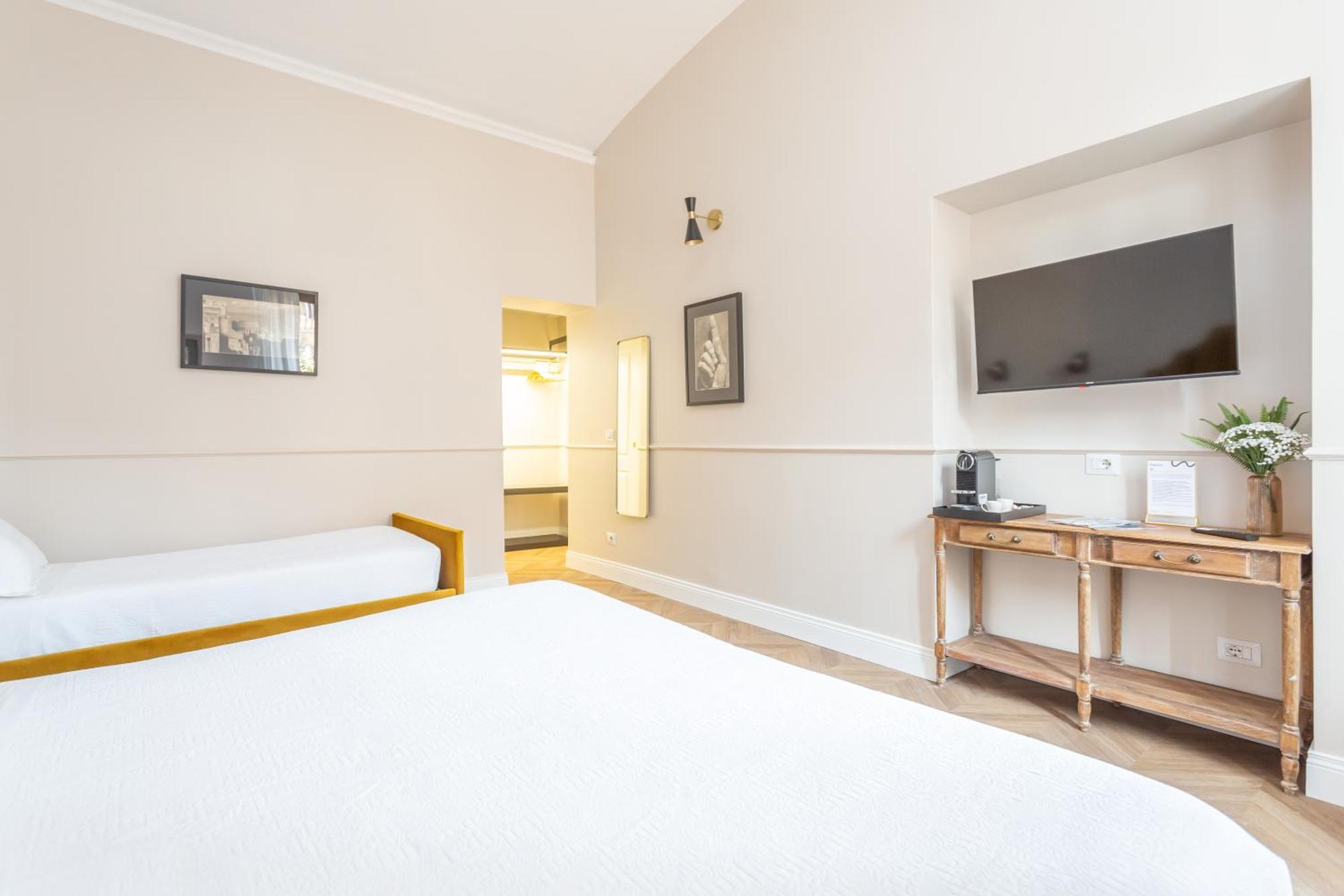 Daplace - La Mongolfiera In Navona Guest house