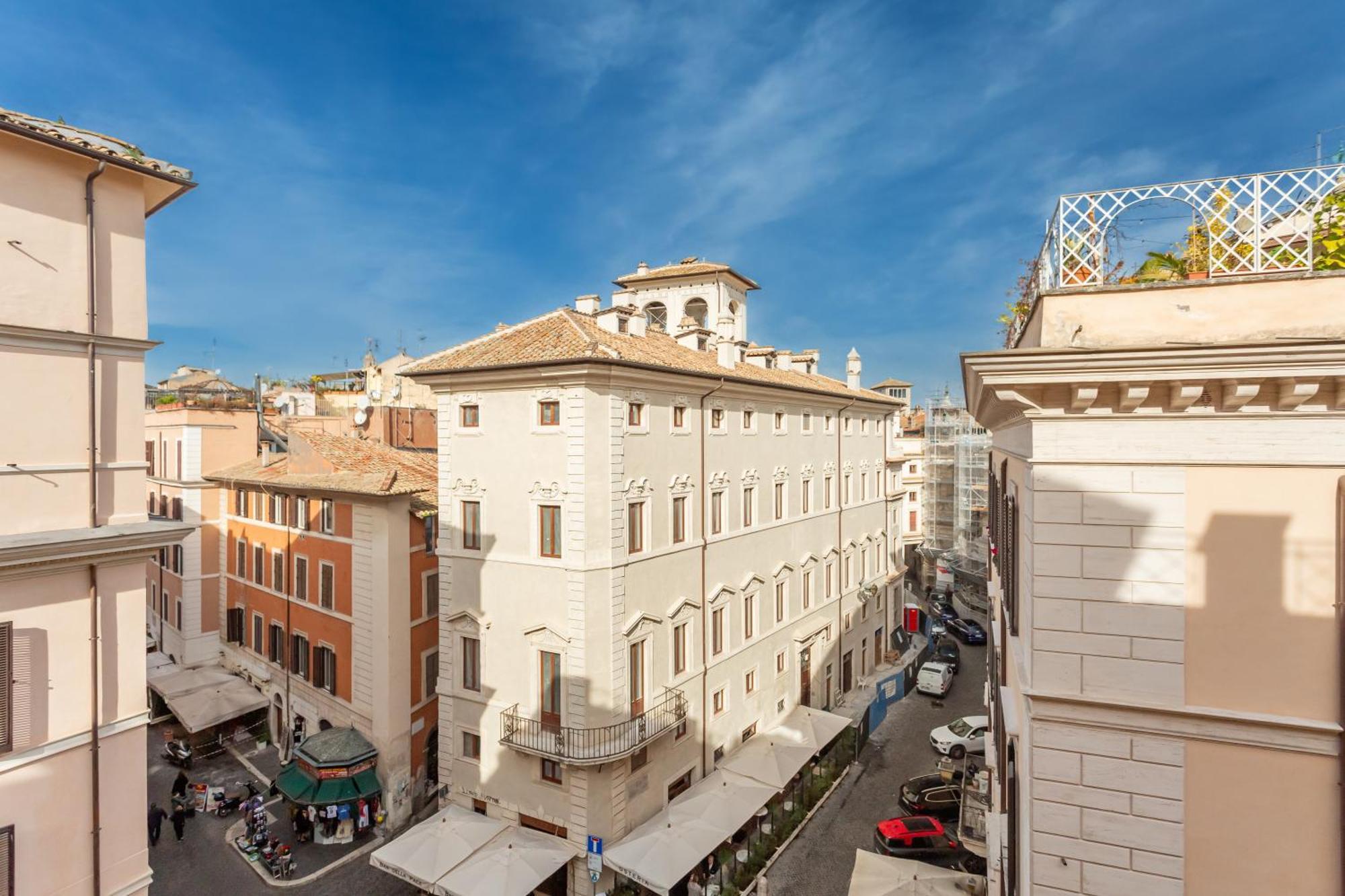 Daplace - La Mongolfiera In Navona Guest house