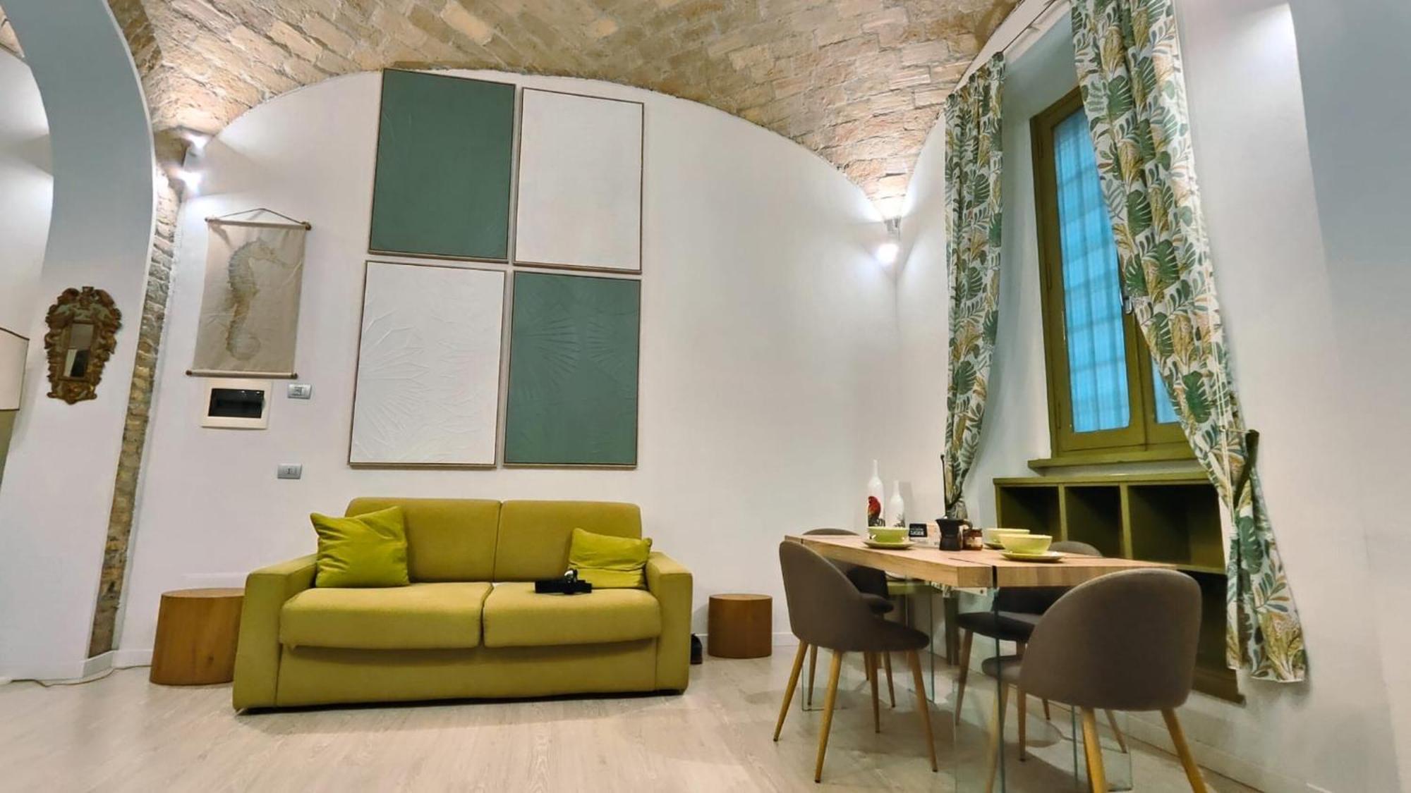 Loft49 Apartment