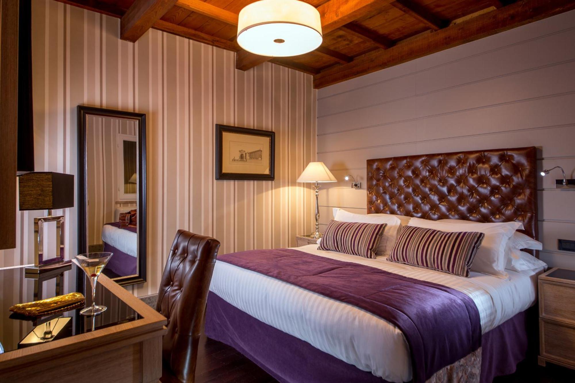 Guest house The At The Spanish Steps 5*