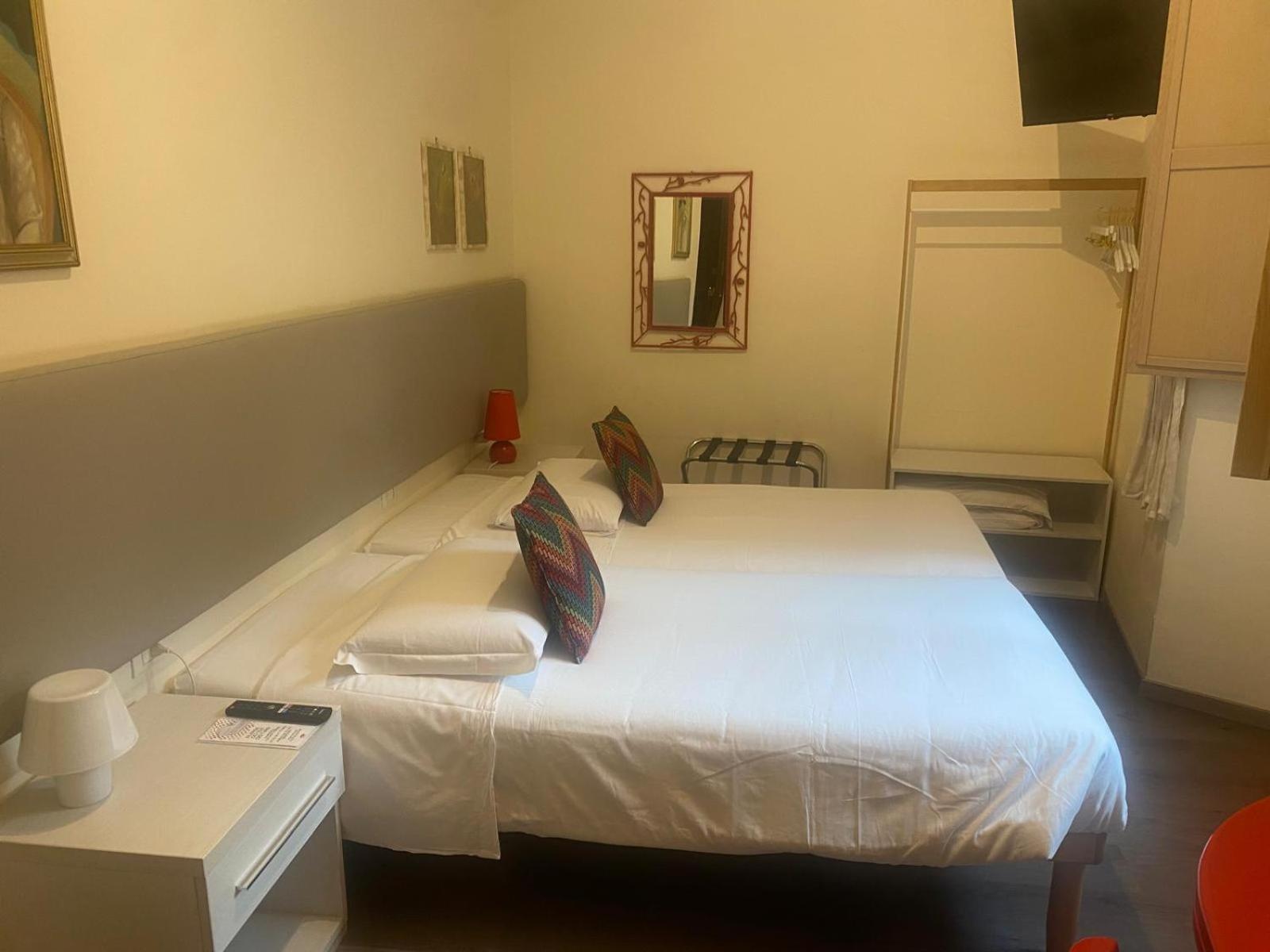 Temple View Fcollection Superior Relais 3* Rome