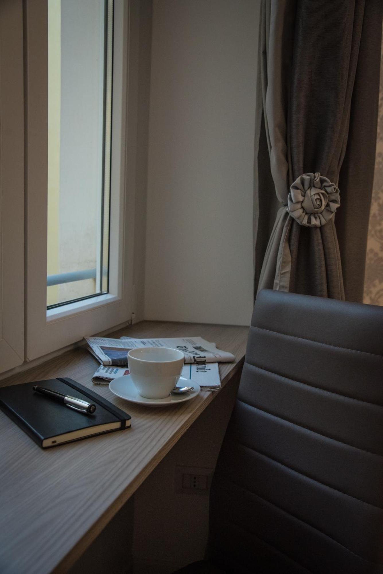 Inside 2* Rome