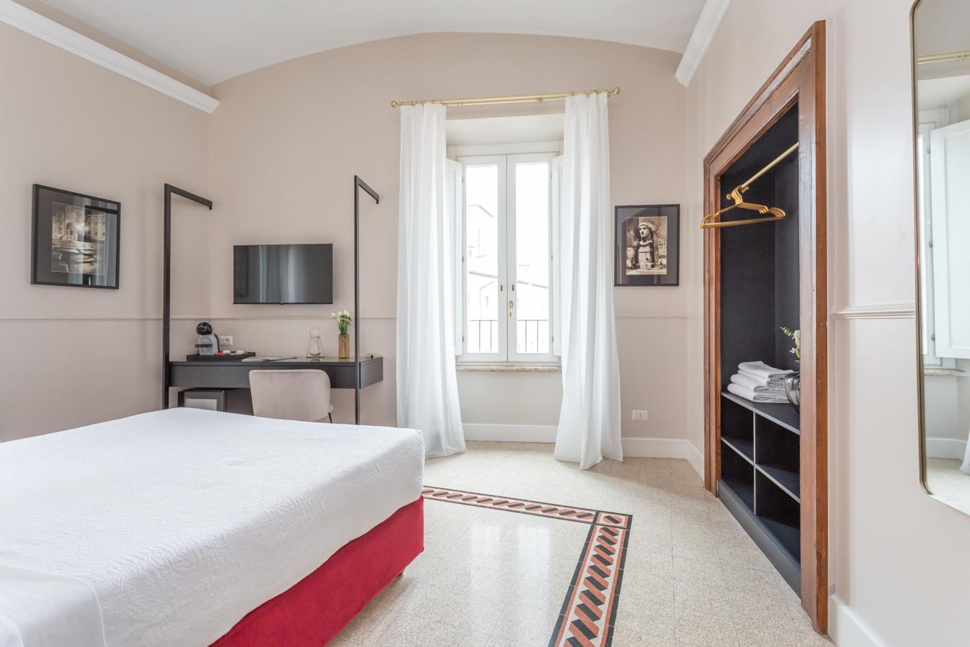 Daplace - La Mongolfiera In Navona Guest house