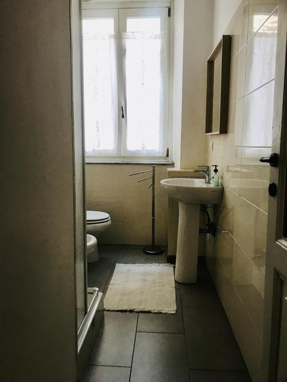 D-cube Colosseo Guest house Rome