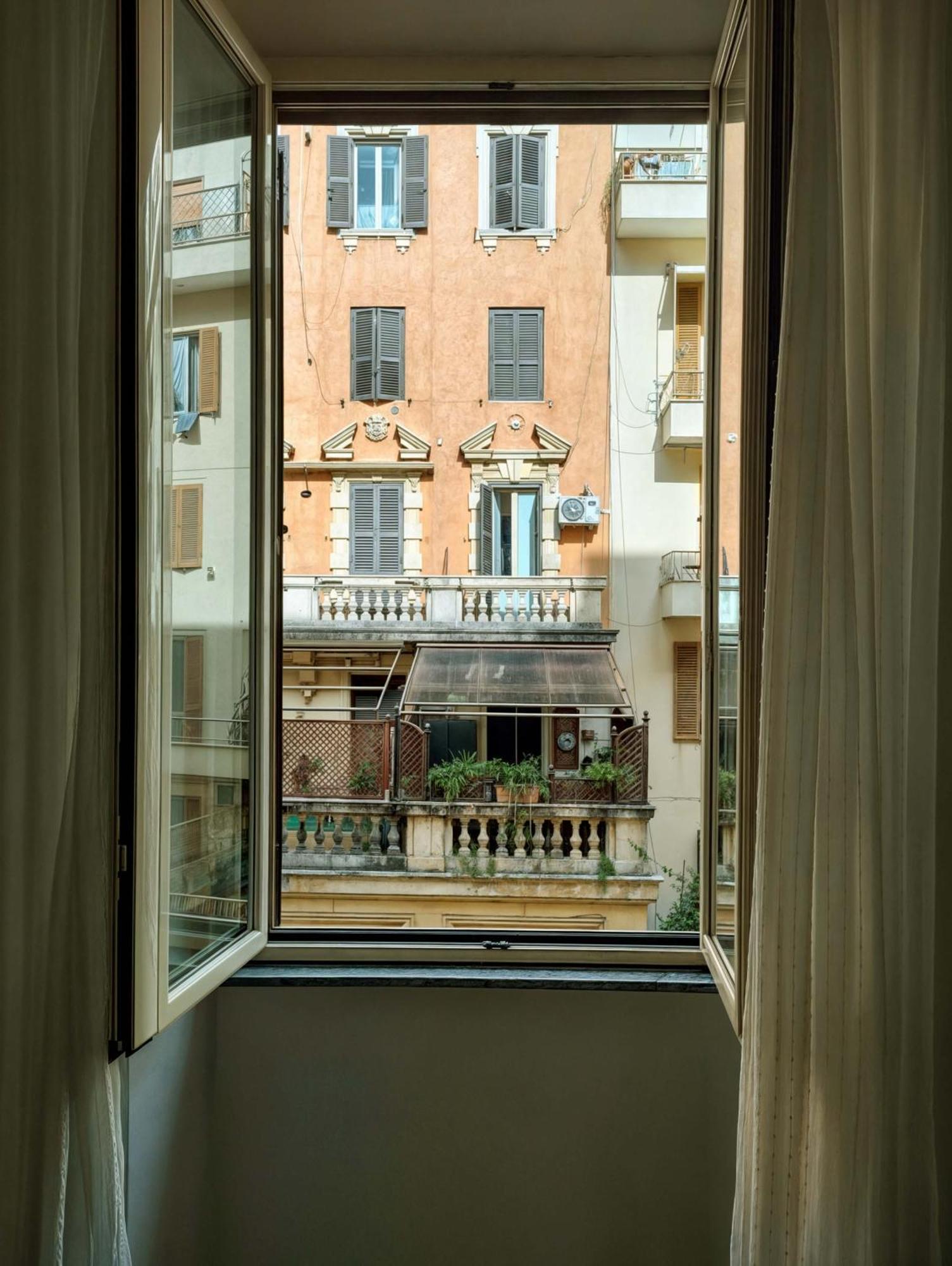 Apartment Vivirome - 2 Bedrooms - San Giovanni Rome