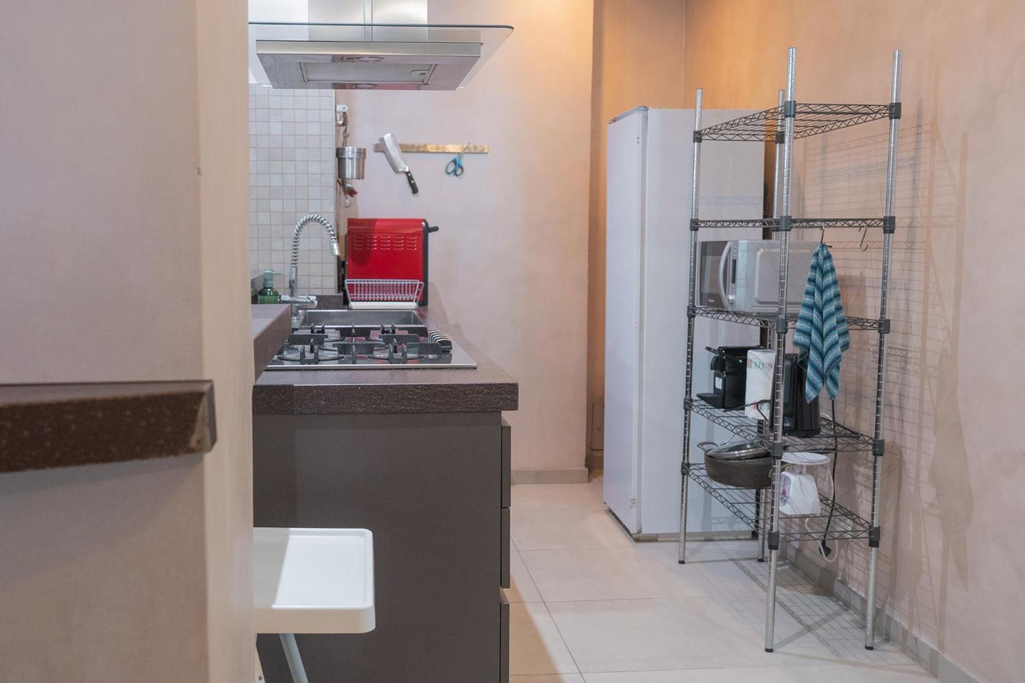 Sweet 3 Bedr - 3 Stops From Piramide Apartment Rome
