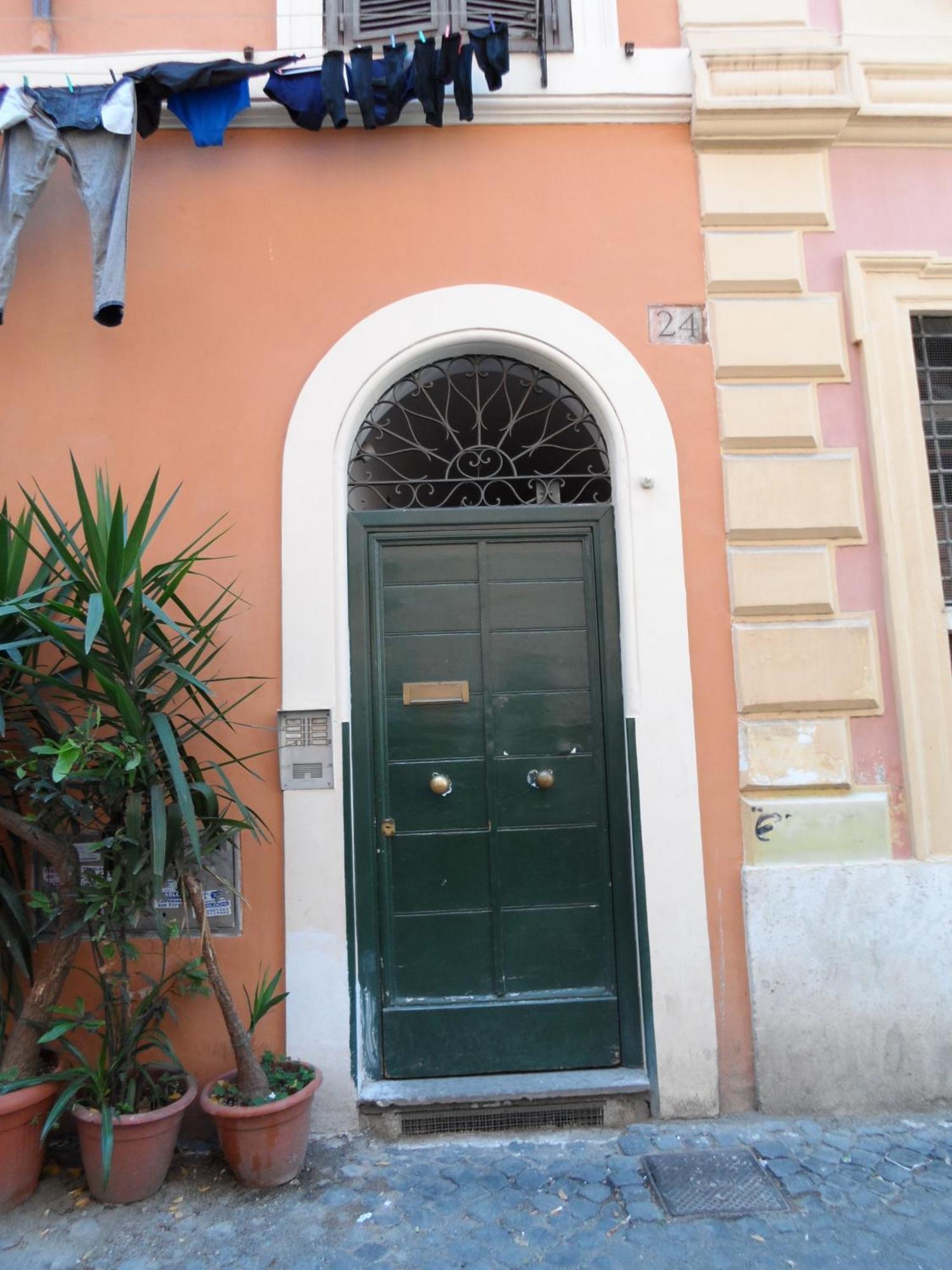 Apartment Trastevere Ohana Tra Vicoli E Sogni Rome