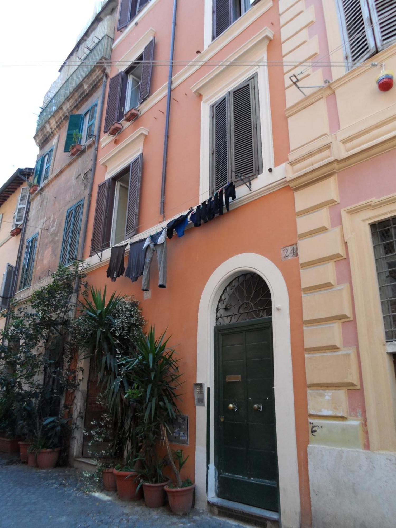 Apartment Trastevere Ohana Tra Vicoli E Sogni