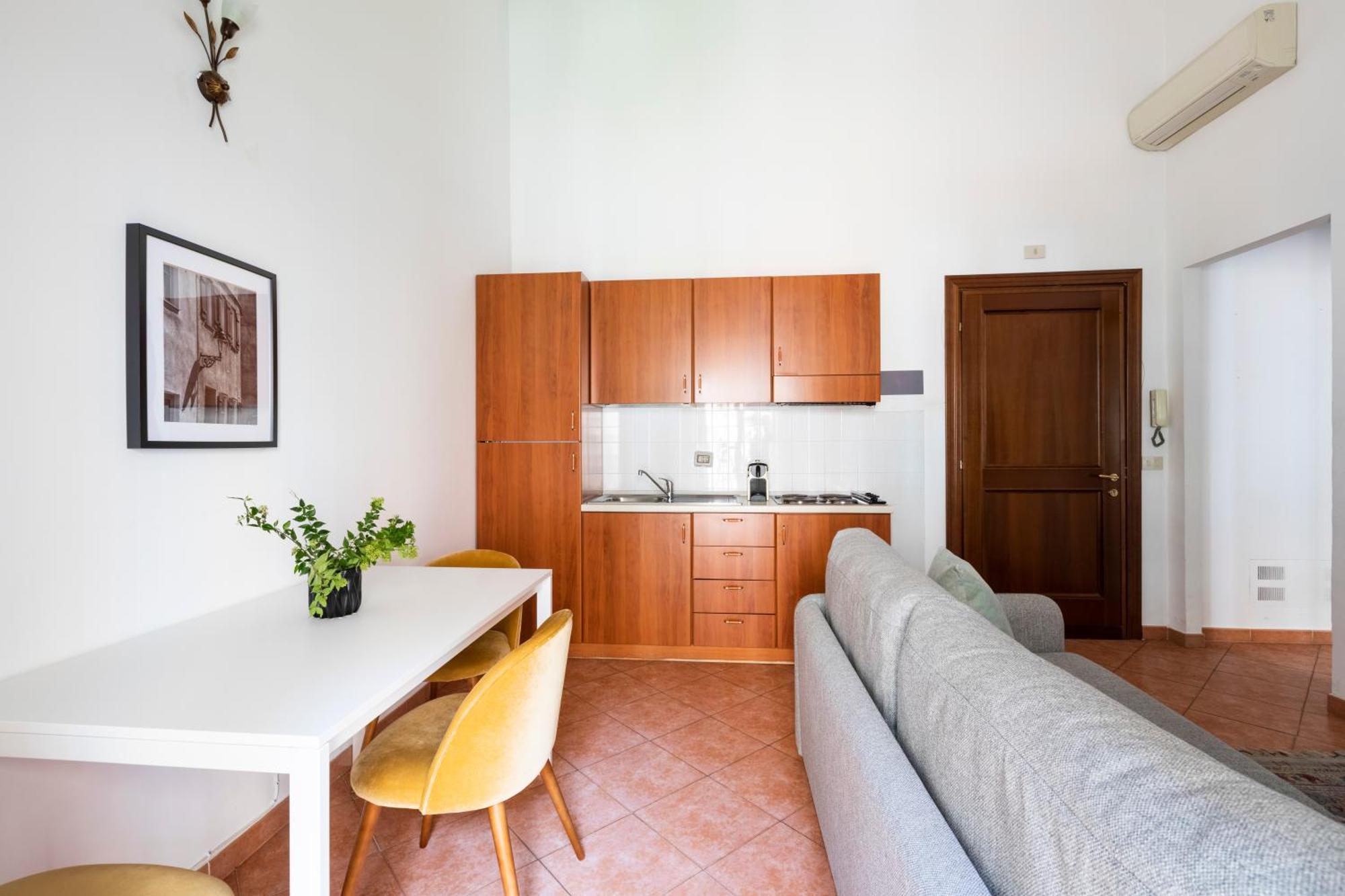 Sonder Piazza San Pietro Rome