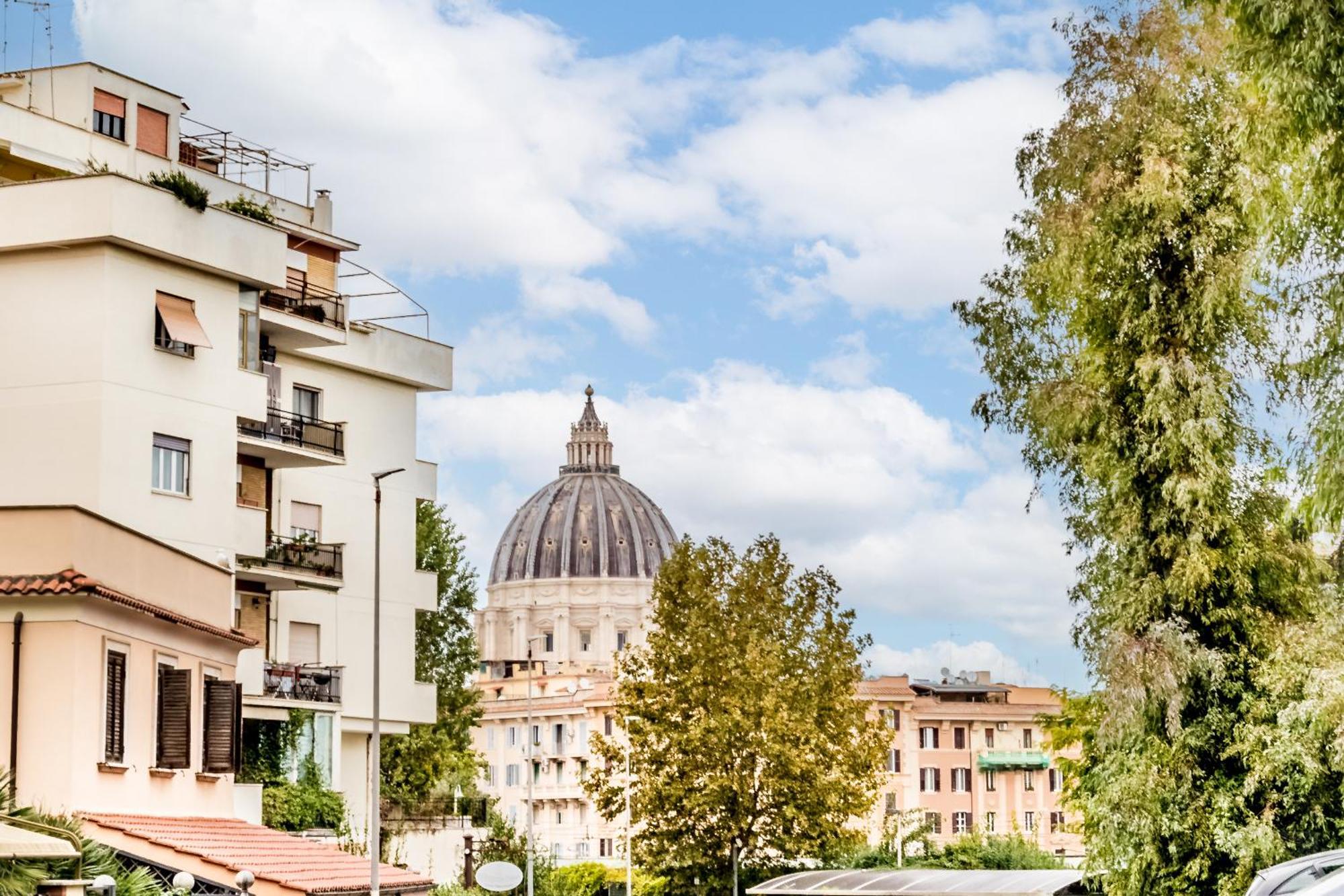 Domvs Romana * Rome