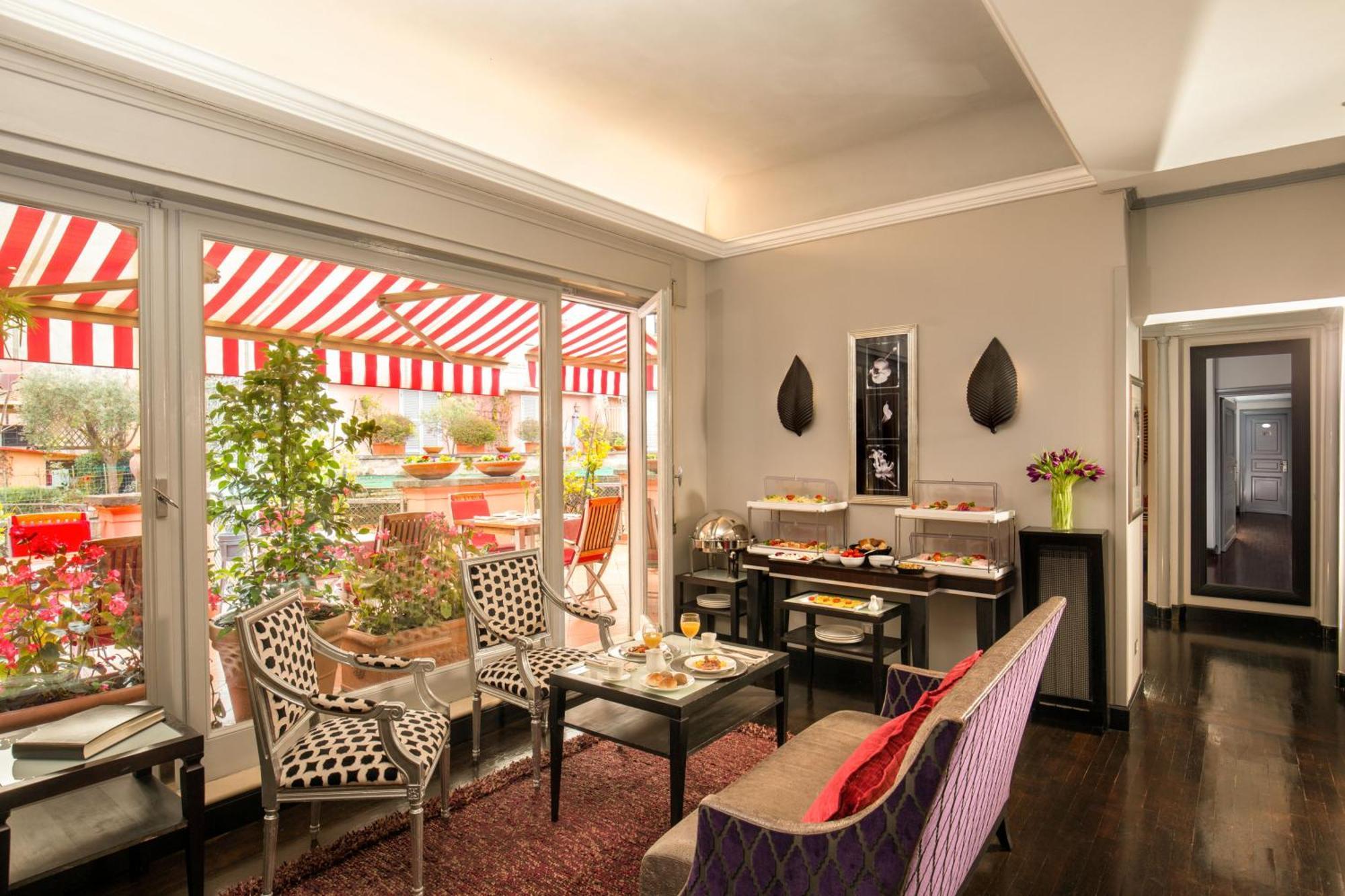 The At The Spanish Steps 5*