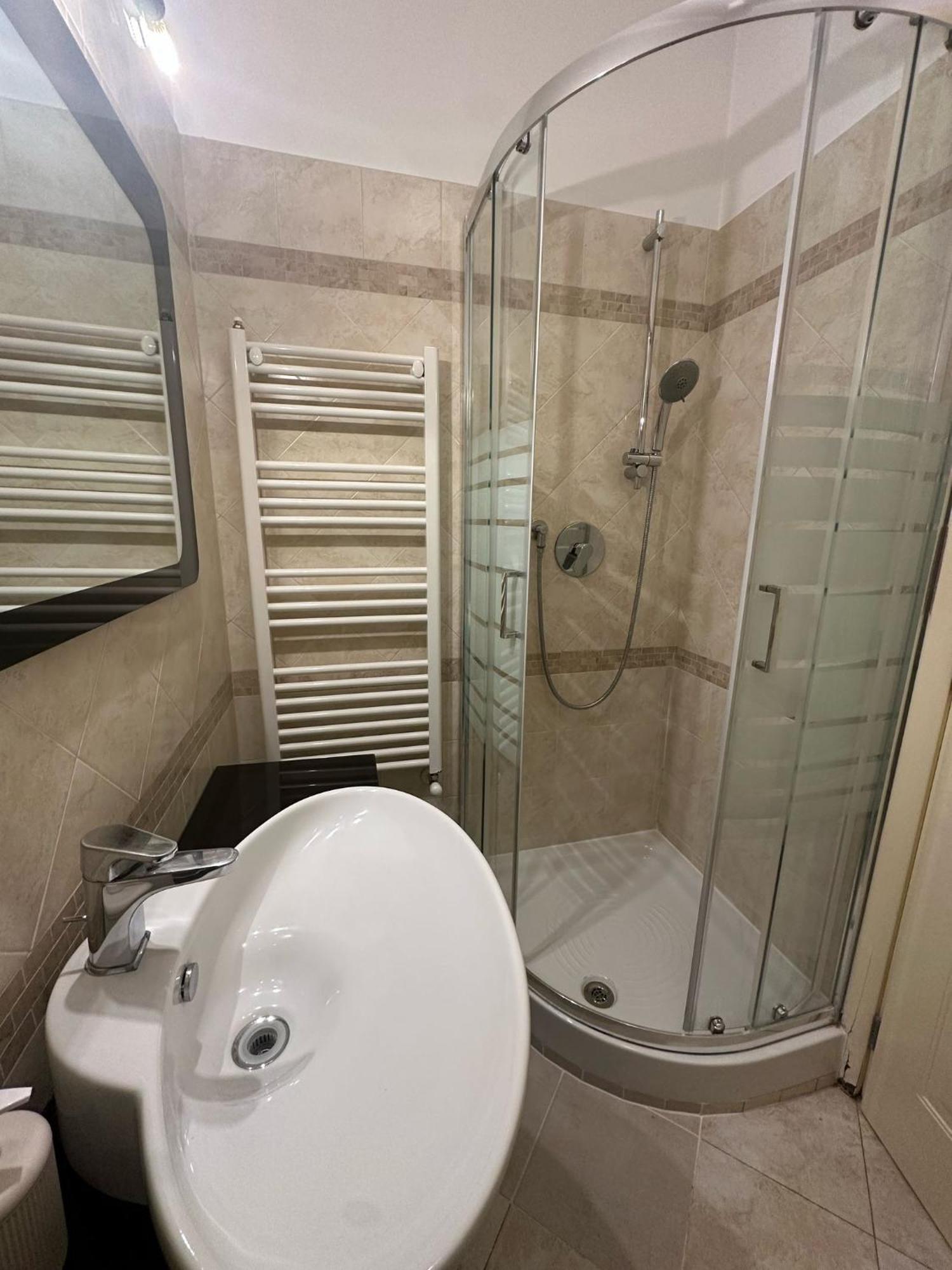Termini Station Holidays Guest house *