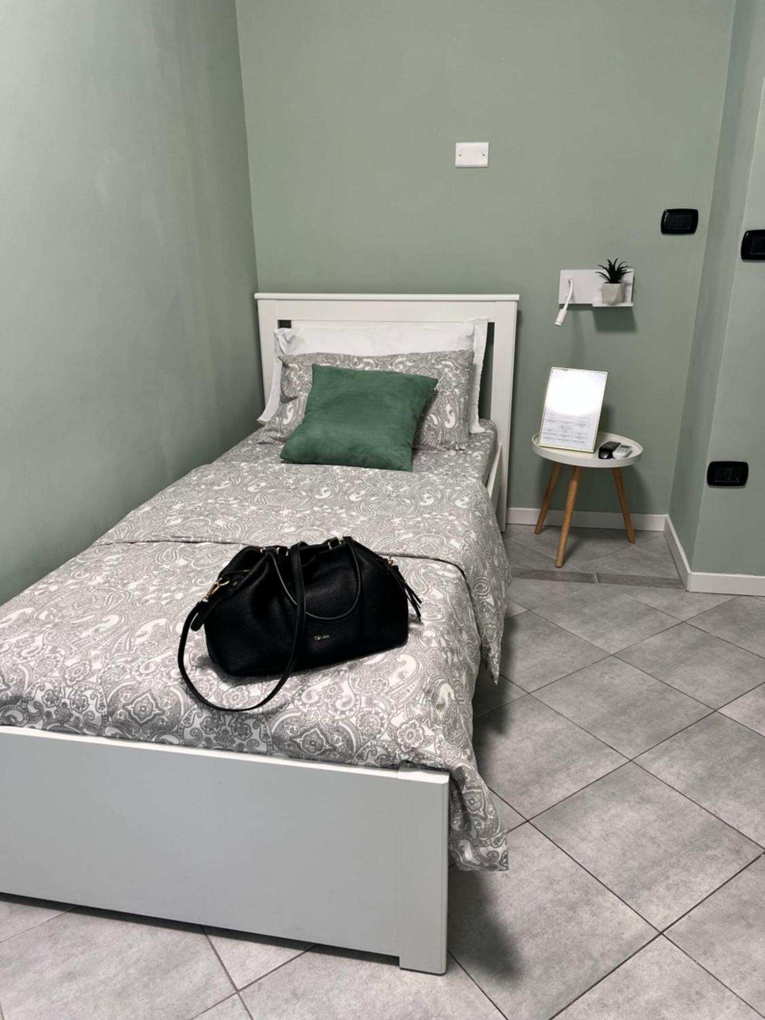 Esty Guest house 3*