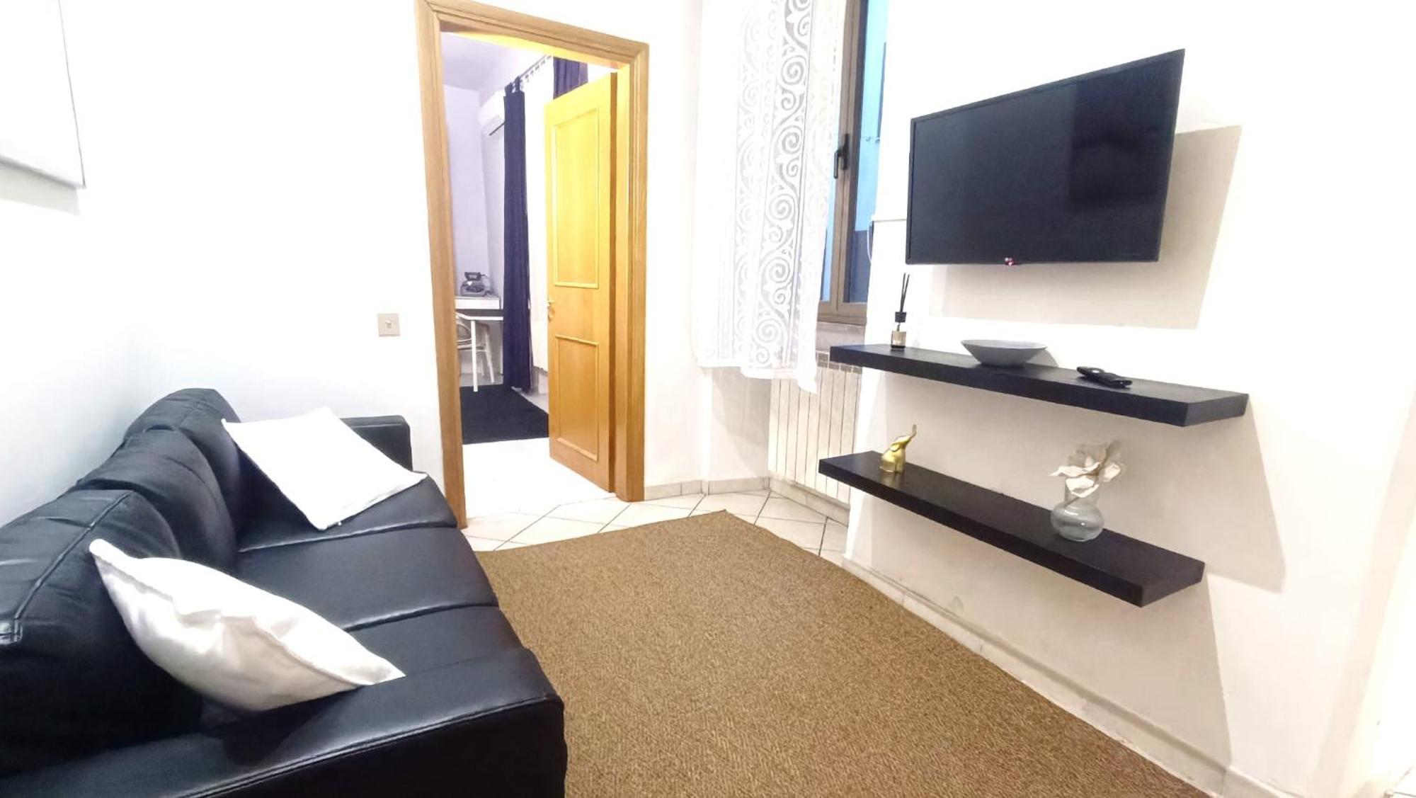 Lovely 5 Min Walk To Saint Peter Basilica Apartment *