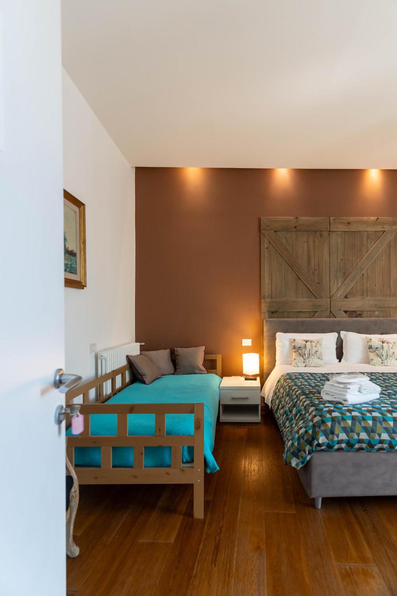 Ihh Guest house *