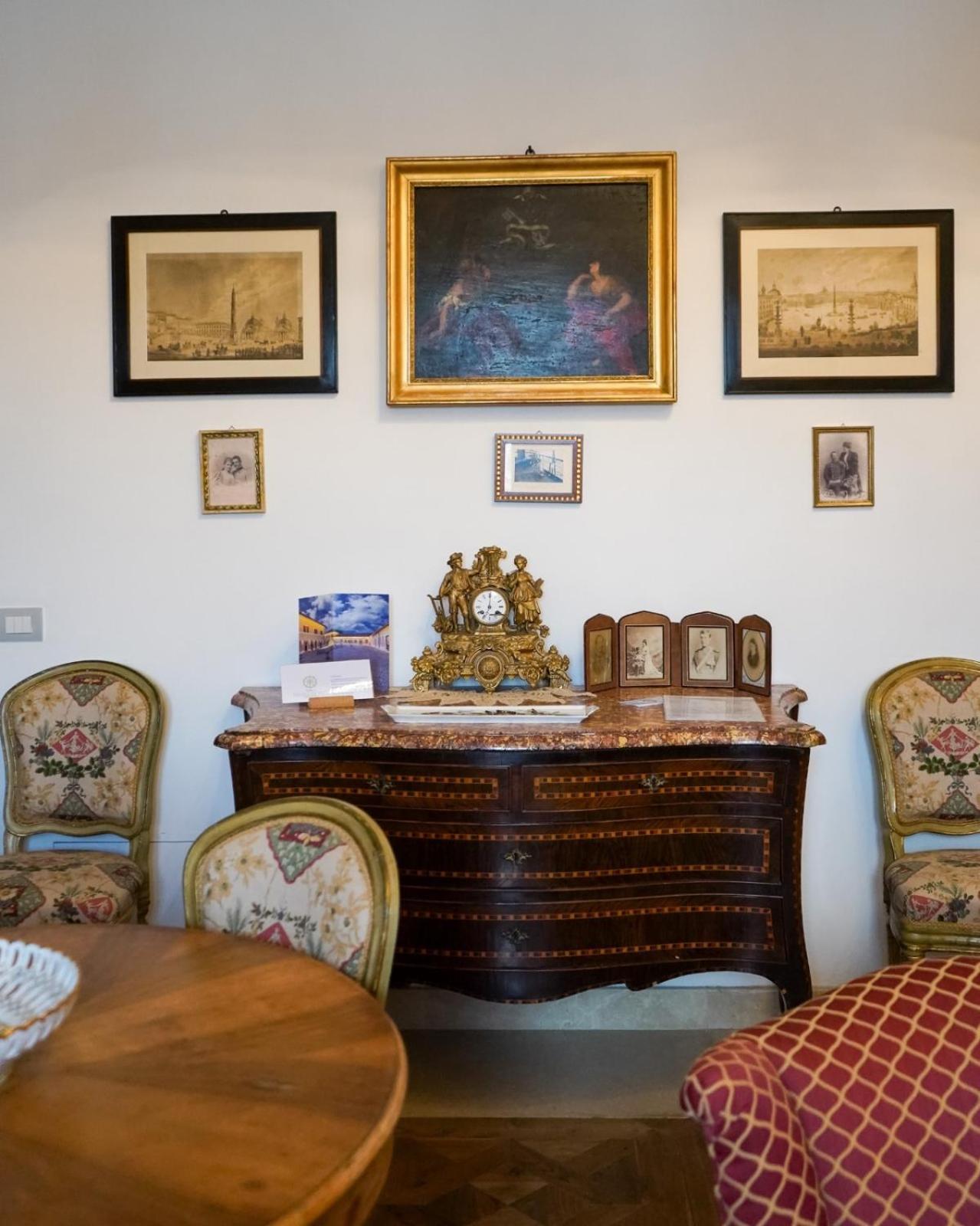 Borgo Pallavicini Mori Alloggio per agriturismo *