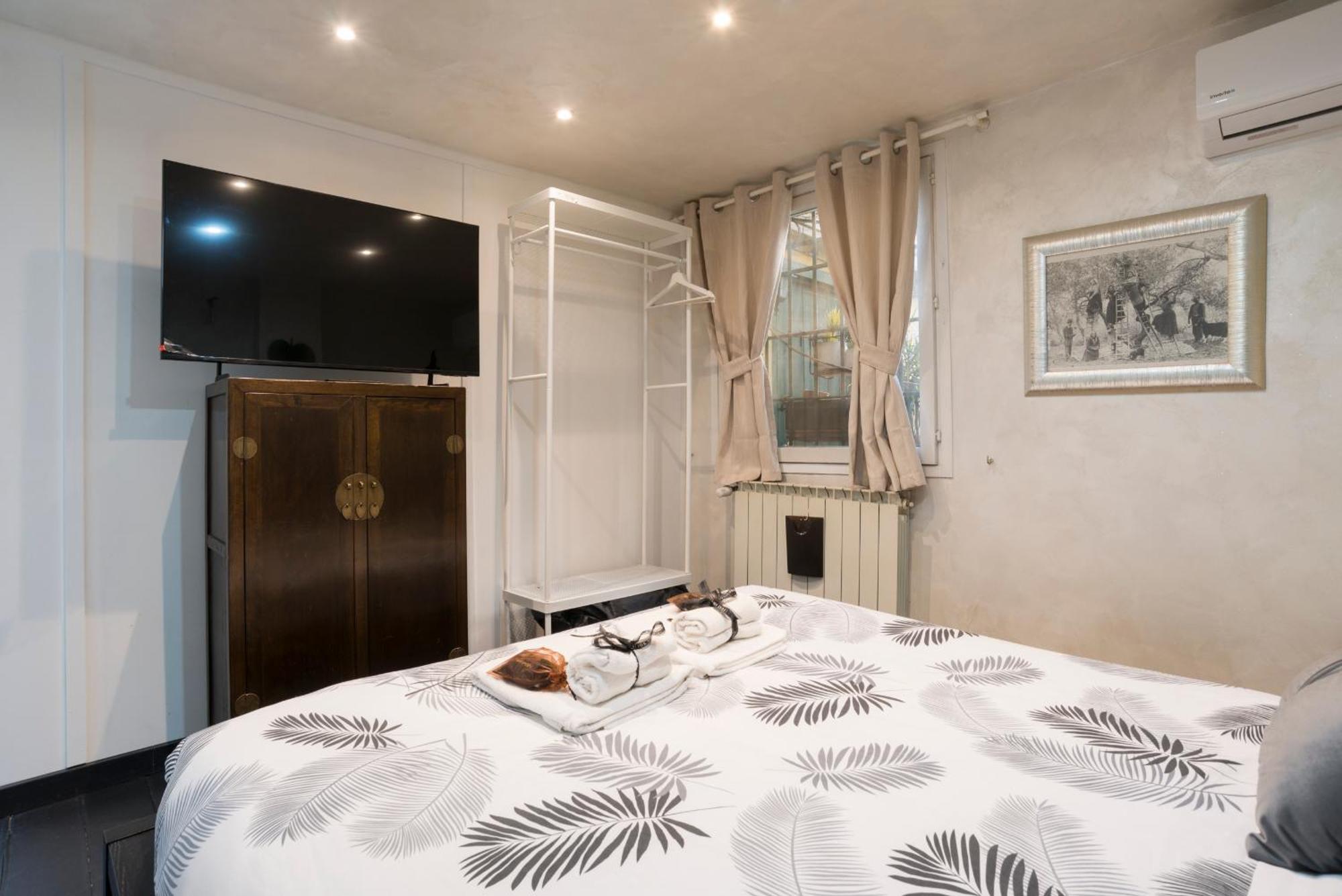 Luxury Piazza Di Spagna Escape With Private Apartment Rome