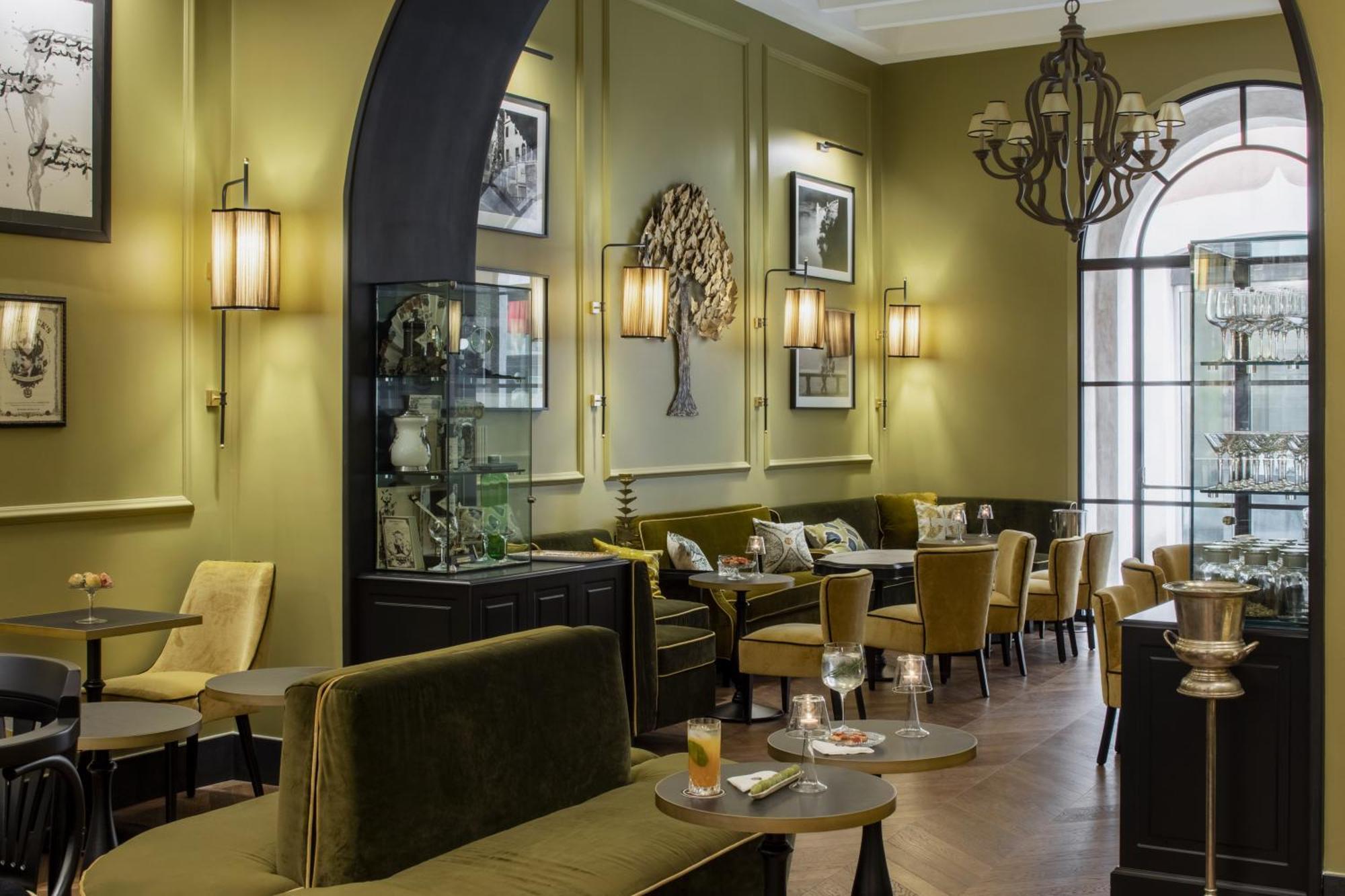 Adriano Rooftop 4* Rome