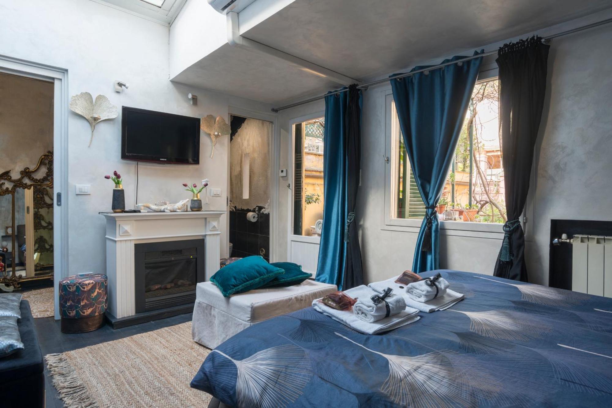 Luxury Piazza Di Spagna Escape With Terrace And Private