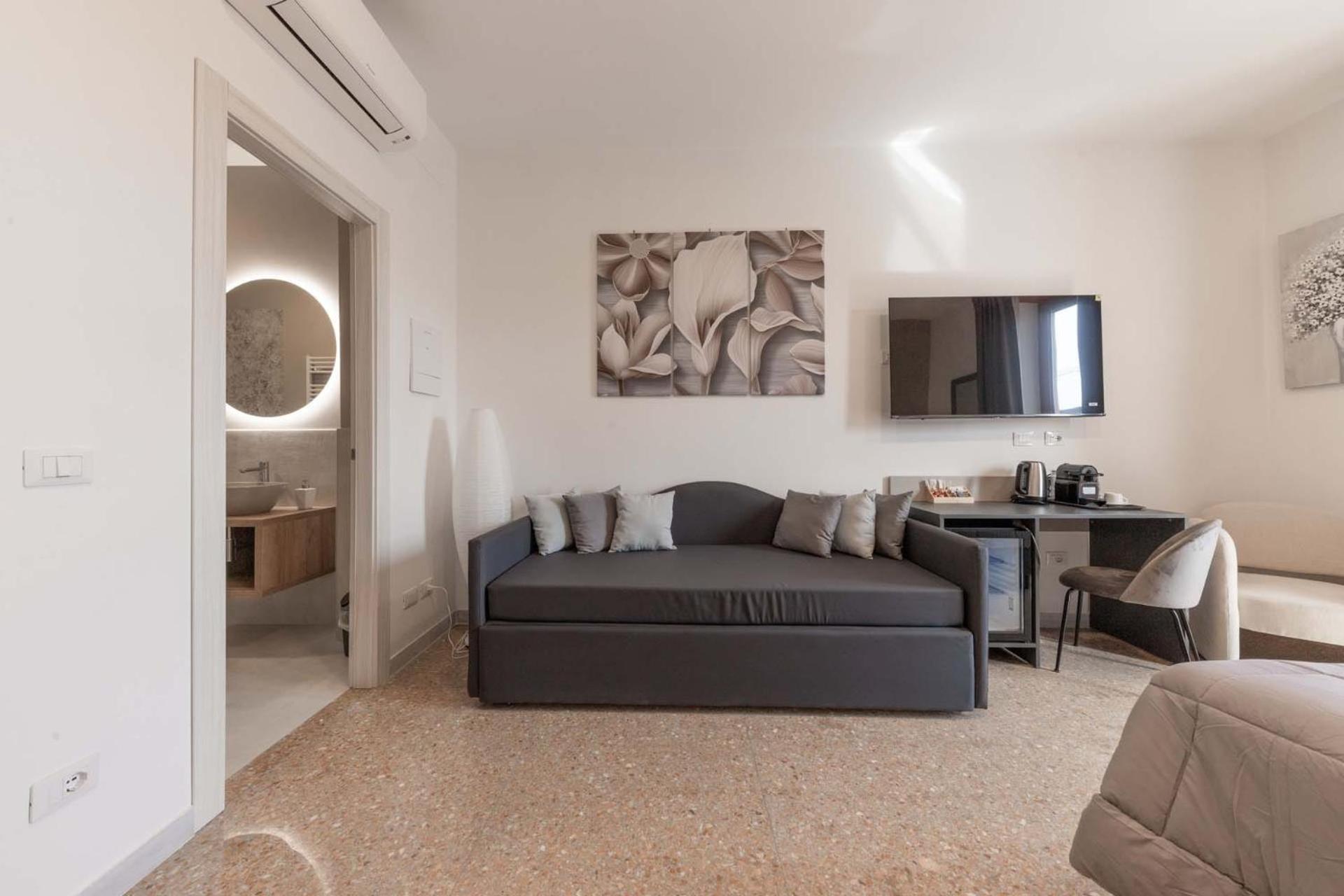 Auntieshouseroma Rome