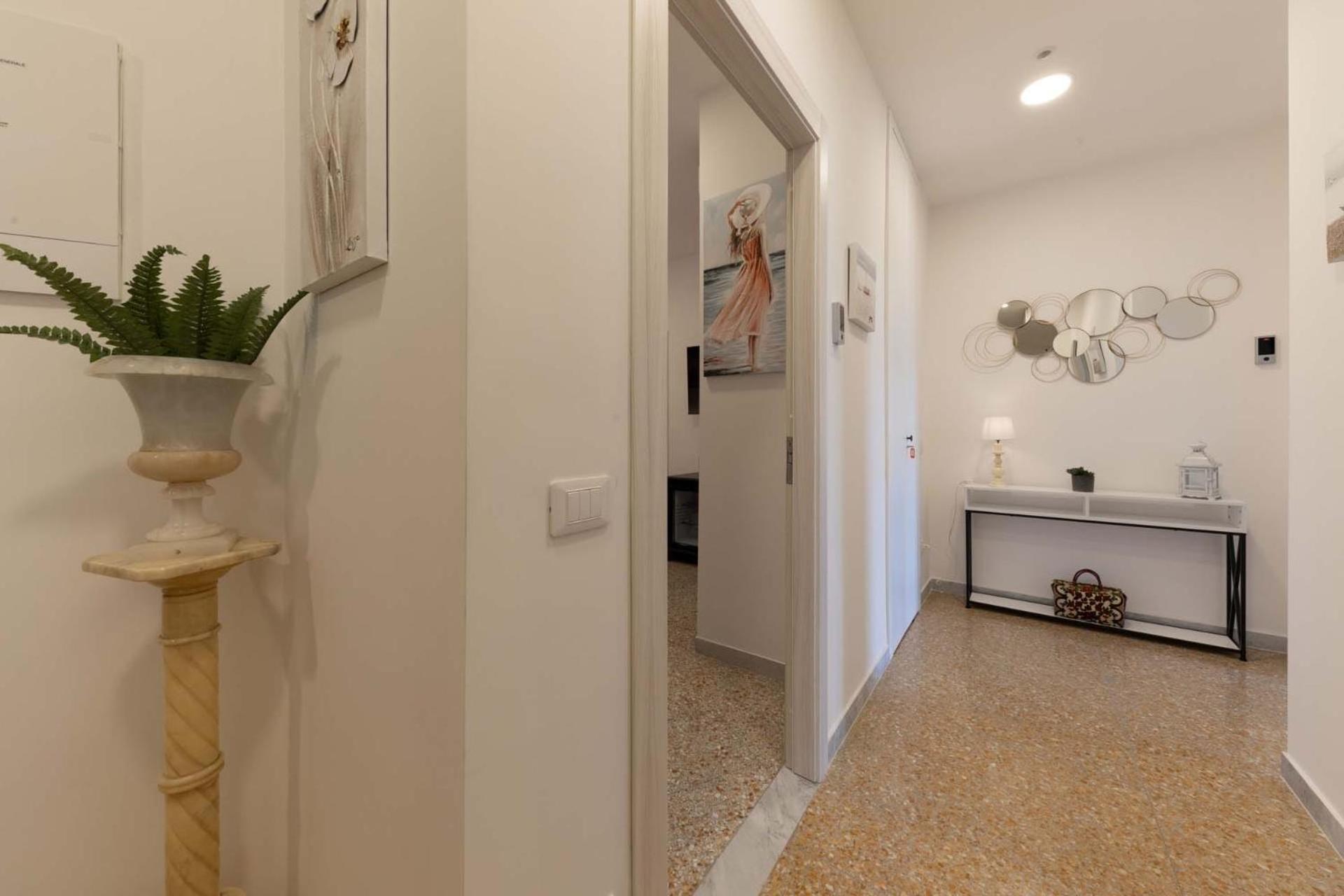 Auntieshouseroma * Rome