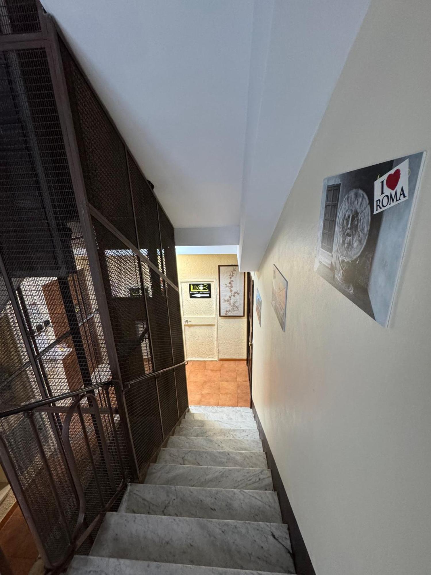 Luxor Eco Casa E Per Vacanze In Centro Piazza Bologna, Colosseo, Piazza Di Spagna, Vaticano, San Pietro, Sapienza, Fontana Di Trevi, Piazza Navona, Trastevere, Tiburtina, Termini, Aeroporto Bed & Breakfast Rome