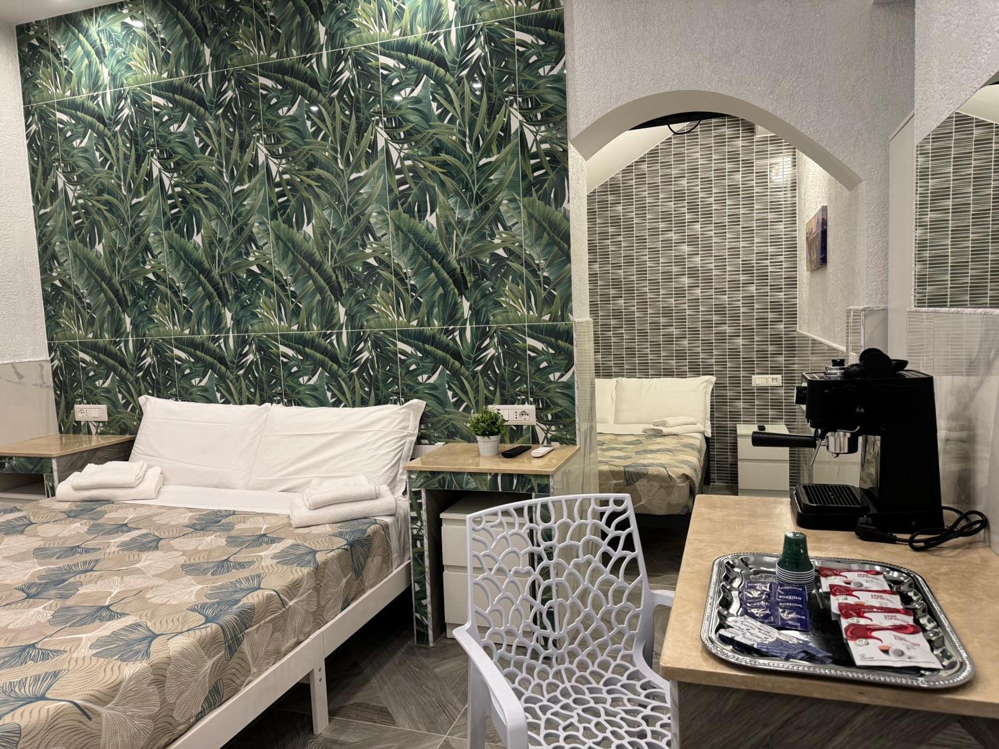Bed & Breakfast Luxor Eco Casa E Per Vacanze In Centro Piazza Bologna, Colosseo, Piazza Di Spagna, Vaticano, San Pietro, Sapienza, Fontana Di Trevi, Piazza Navona, Trastevere, Tiburtina, Termini, Aeroporto 2*