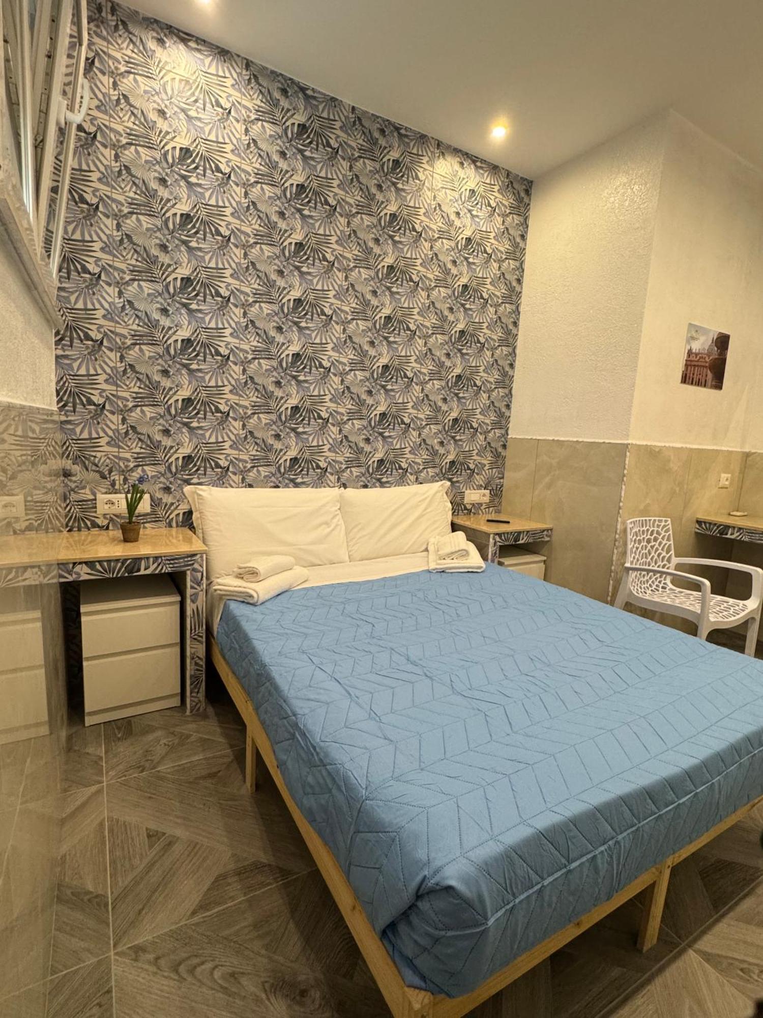 Bed & Breakfast Luxor Eco Casa E Per Vacanze In Centro Piazza Bologna, Colosseo, Piazza Di Spagna, Vaticano, San Pietro, Sapienza, Fontana Di Trevi, Piazza Navona, Trastevere, Tiburtina, Termini, Aeroporto Rome